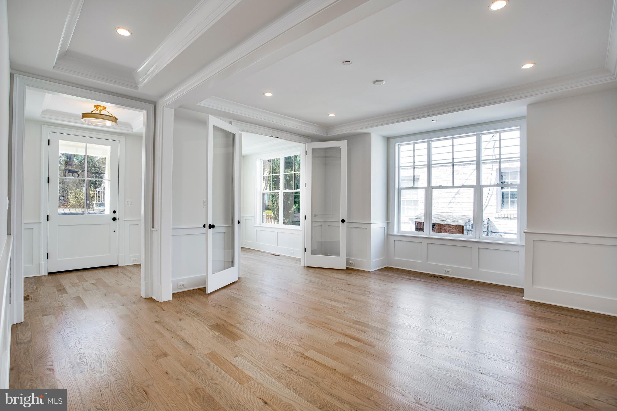 HUNTINGTON TERRACE - Residential