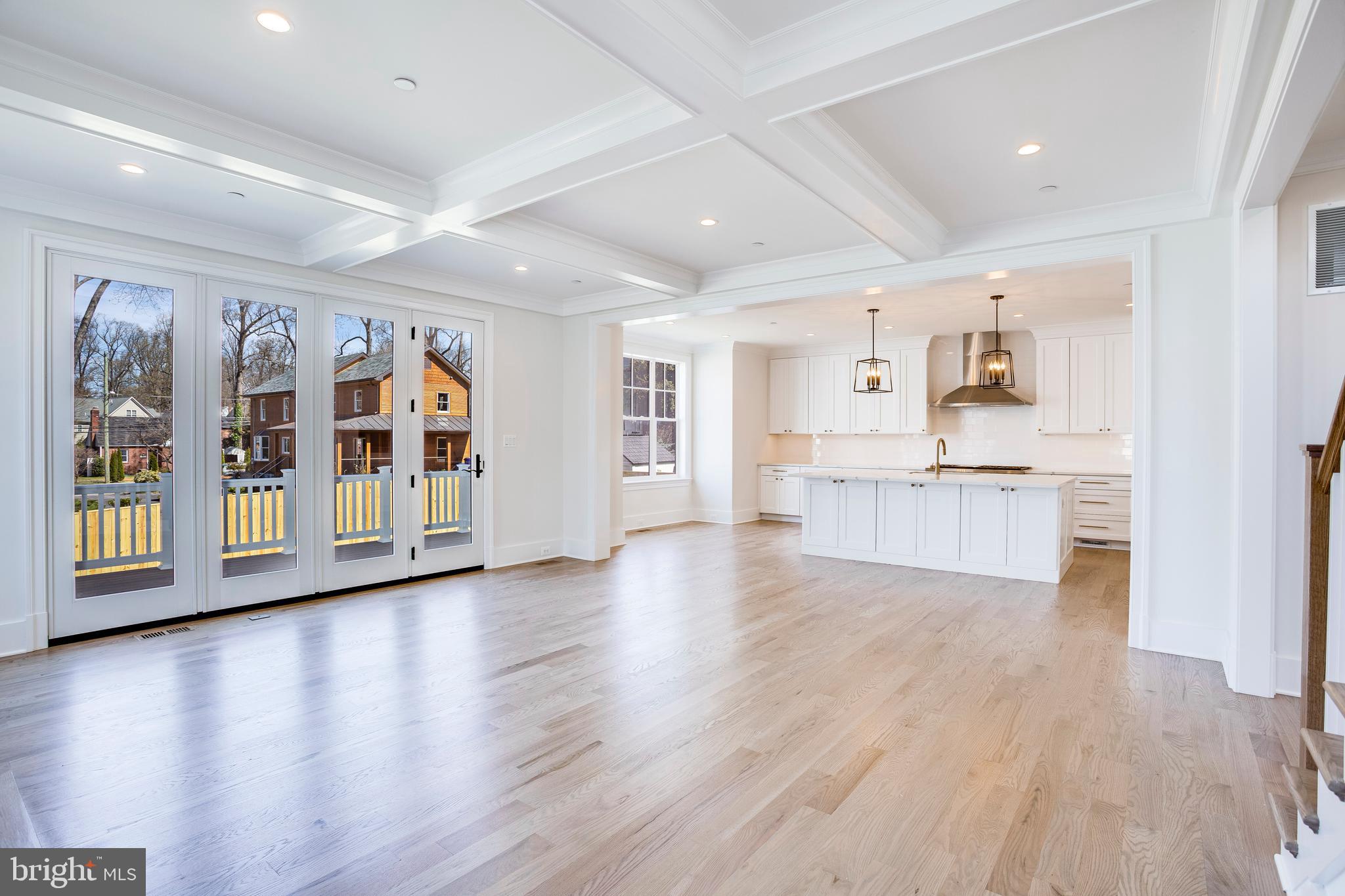 HUNTINGTON TERRACE - Residential