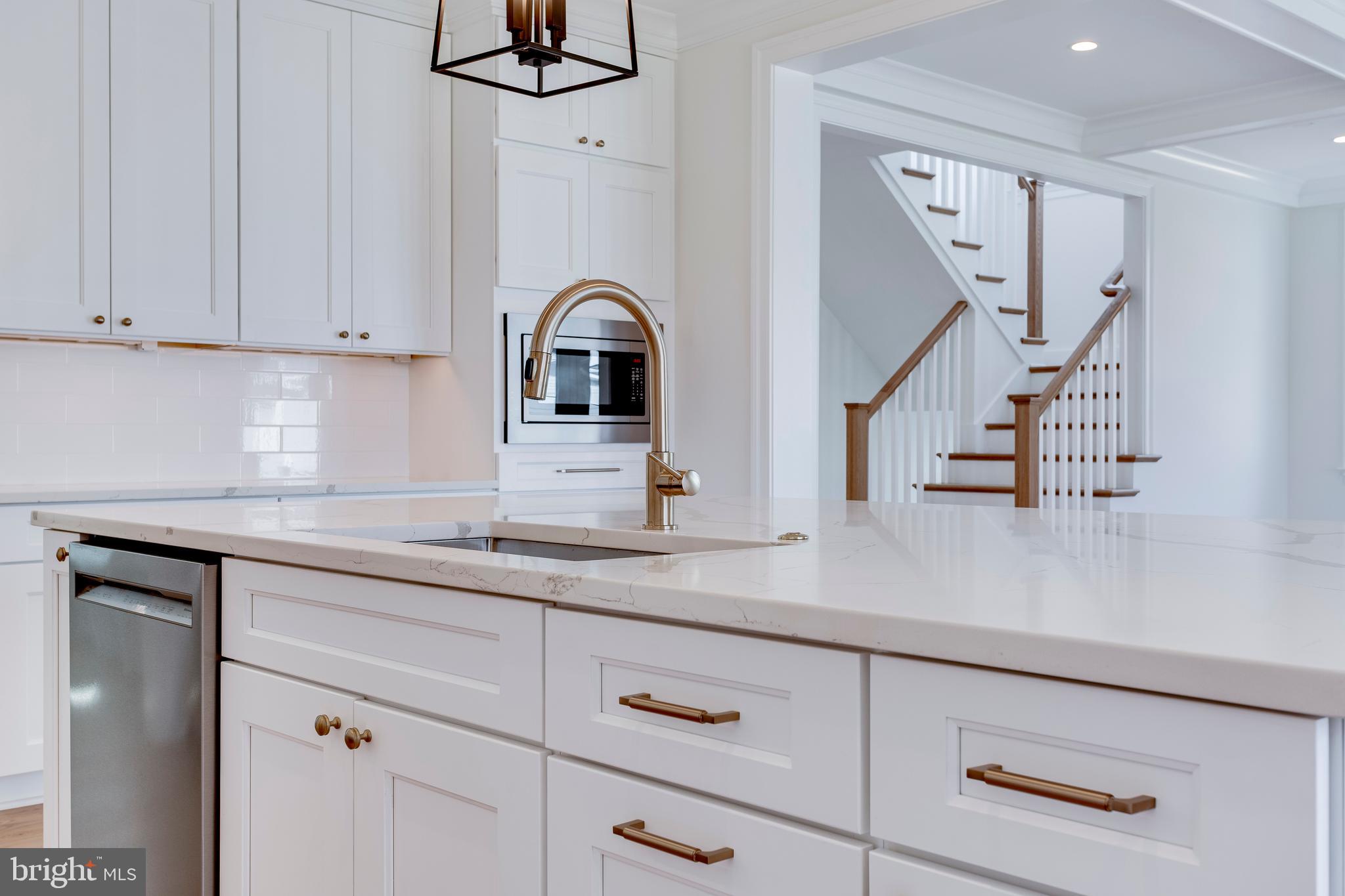 HUNTINGTON TERRACE - Residential