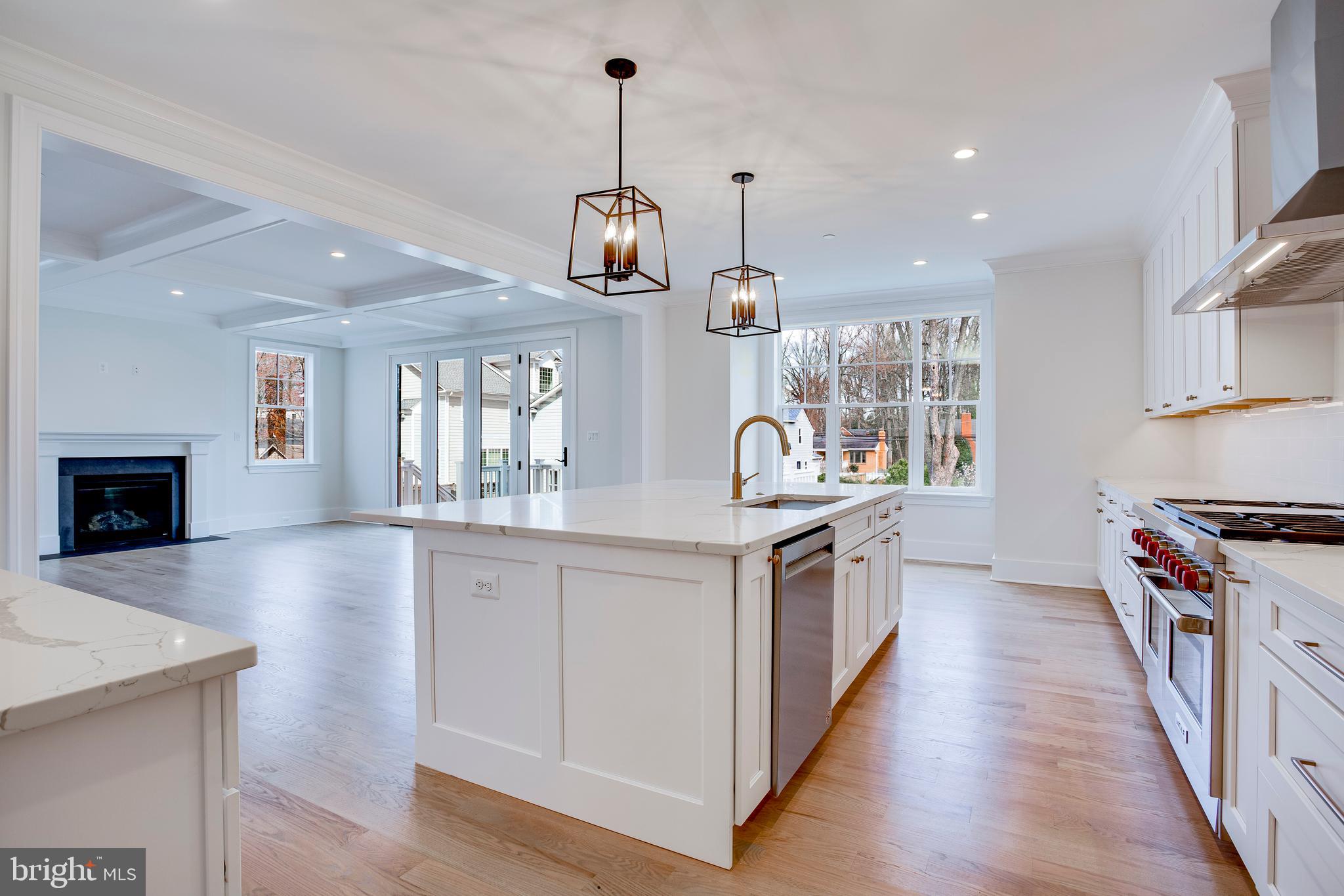 HUNTINGTON TERRACE - Residential