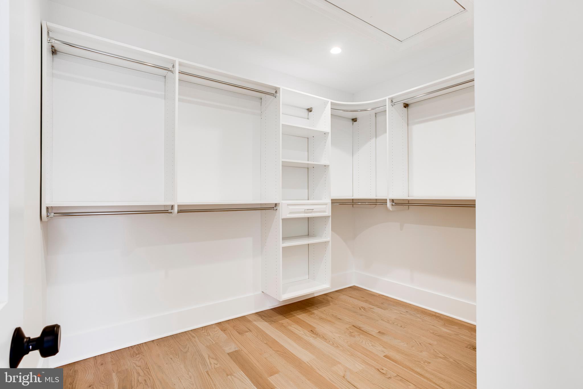 HUNTINGTON TERRACE - Residential