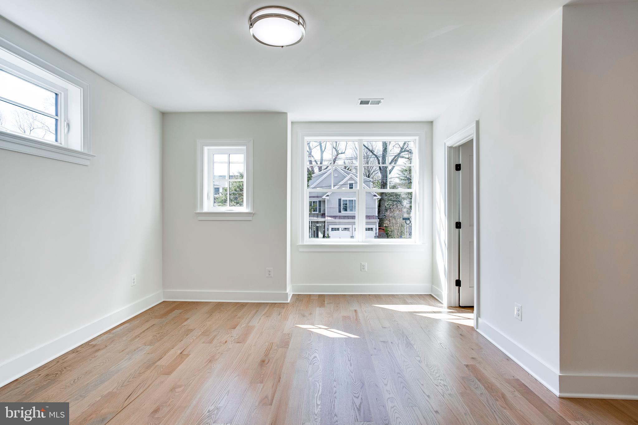 HUNTINGTON TERRACE - Residential