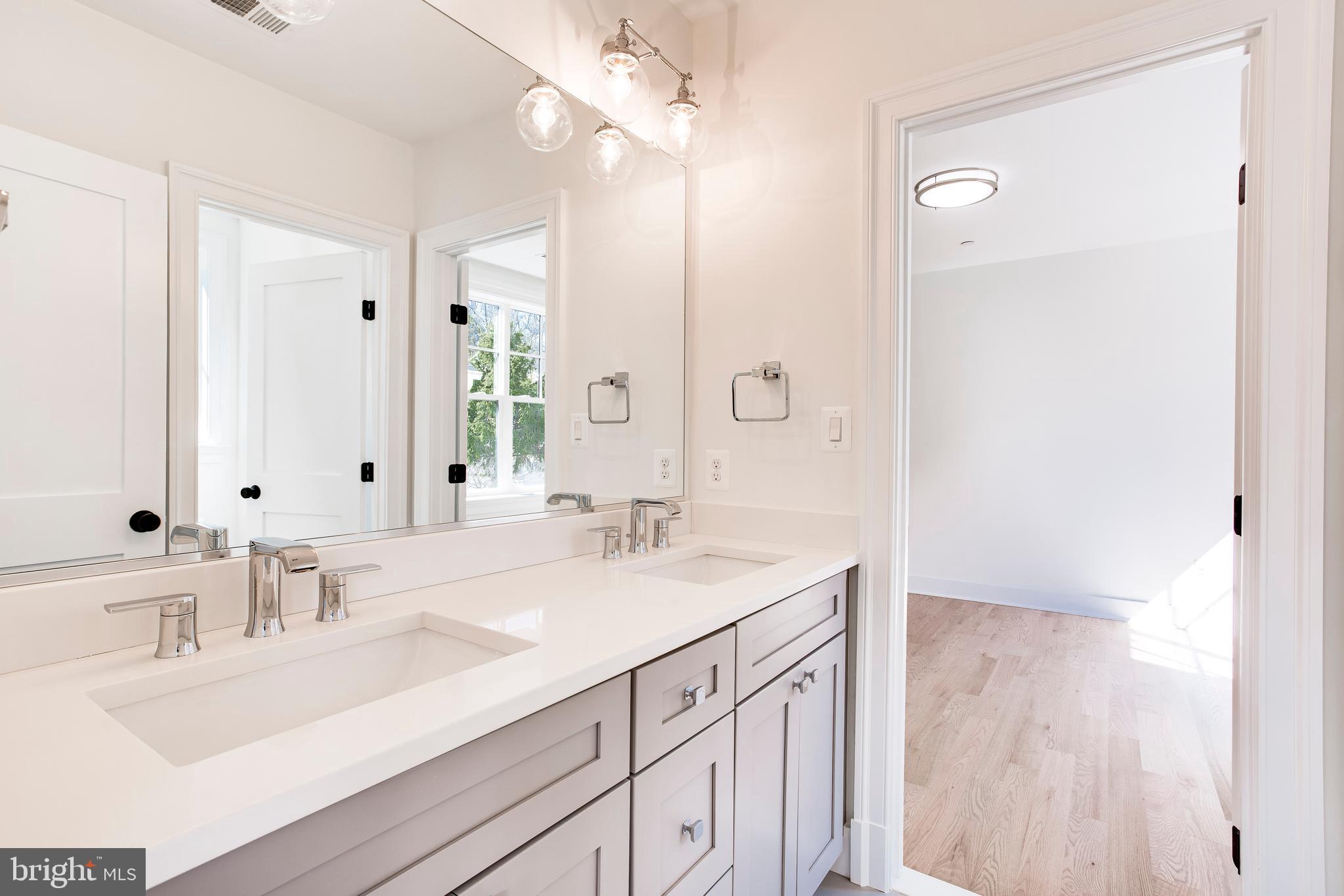 HUNTINGTON TERRACE - Residential