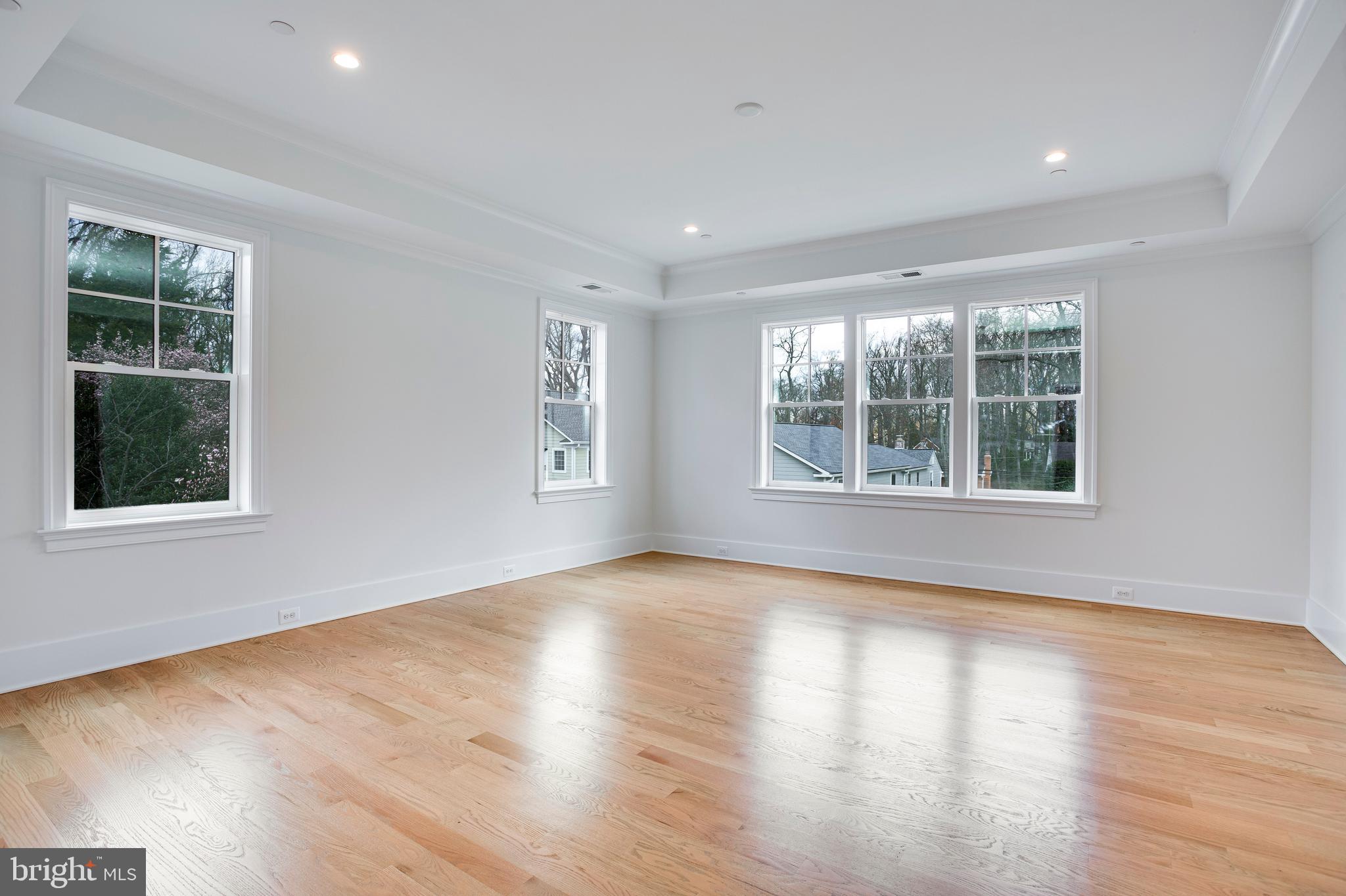 HUNTINGTON TERRACE - Residential