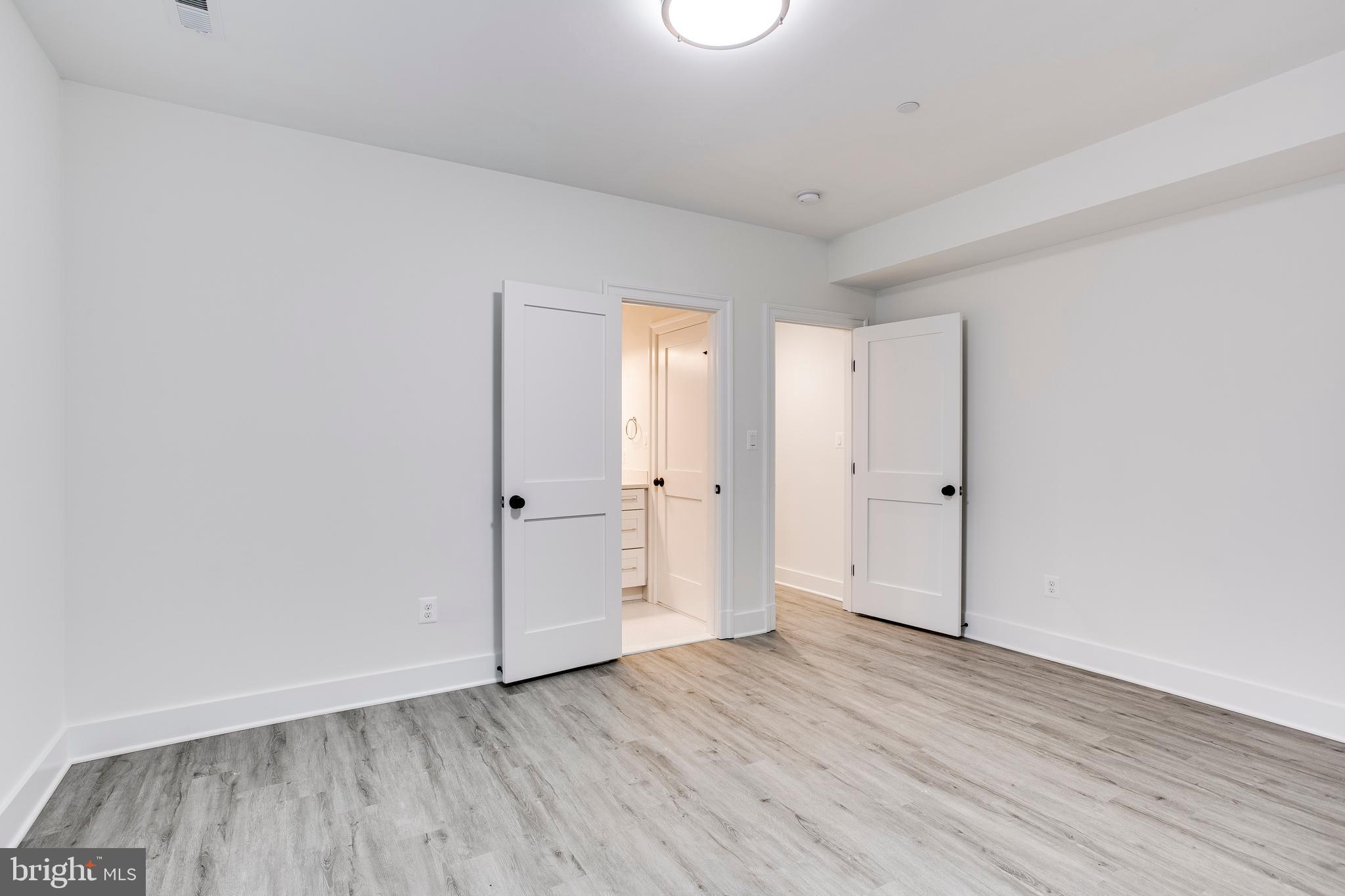 HUNTINGTON TERRACE - Residential