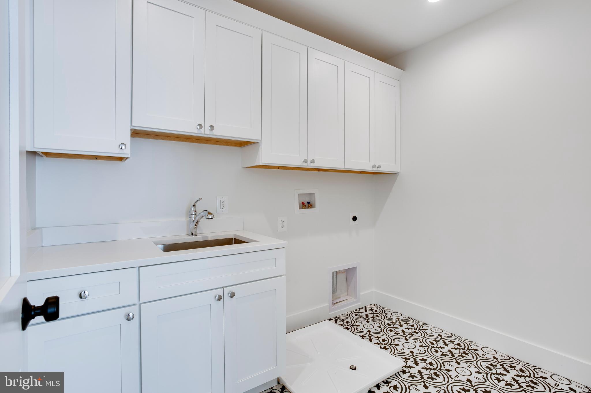 HUNTINGTON TERRACE - Residential