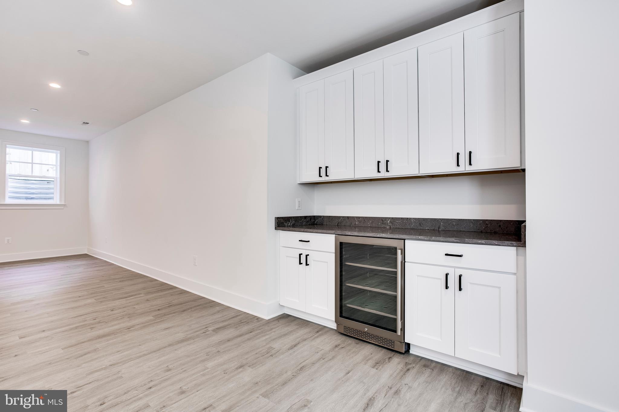 HUNTINGTON TERRACE - Residential