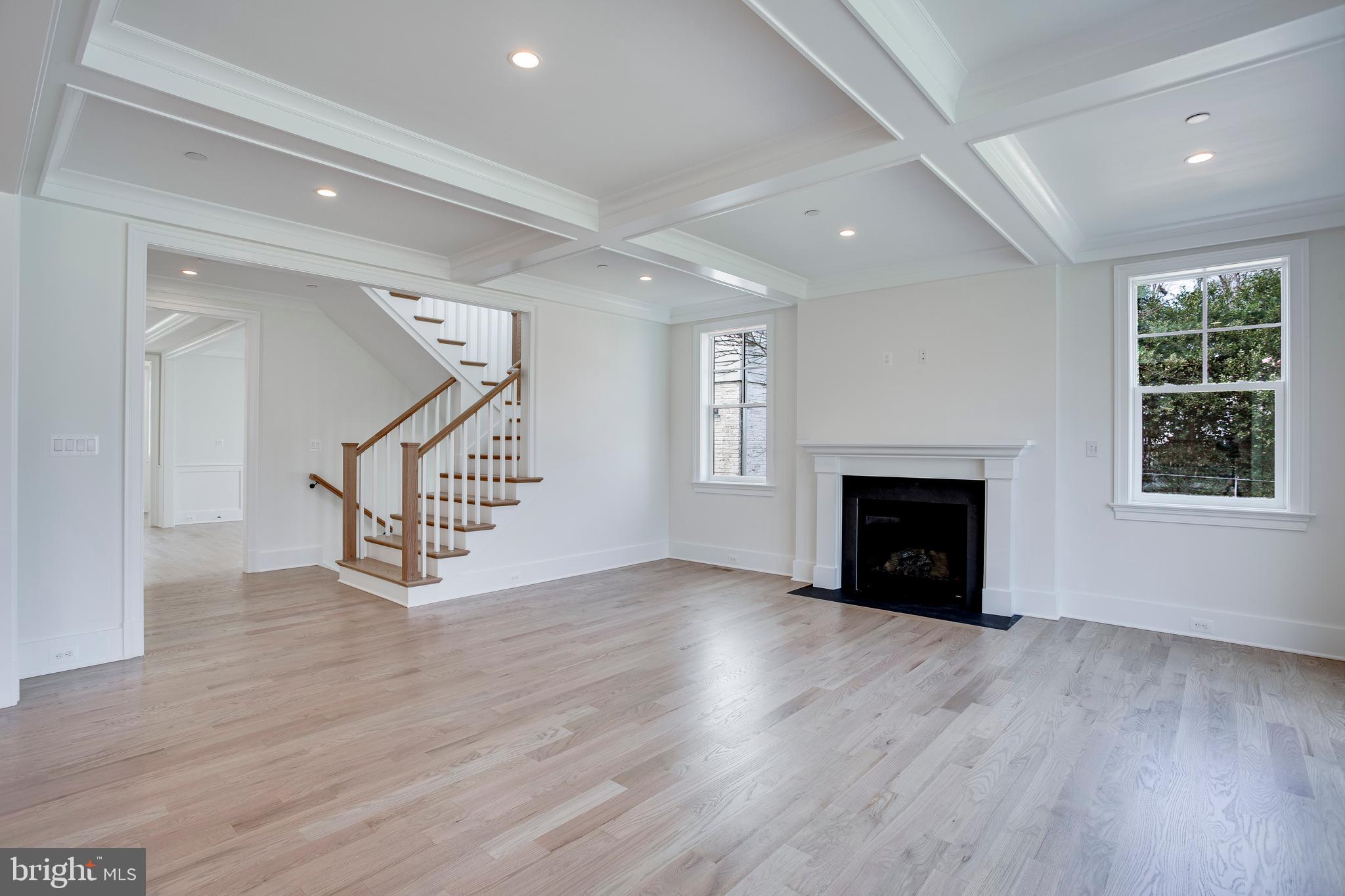 HUNTINGTON TERRACE - Residential