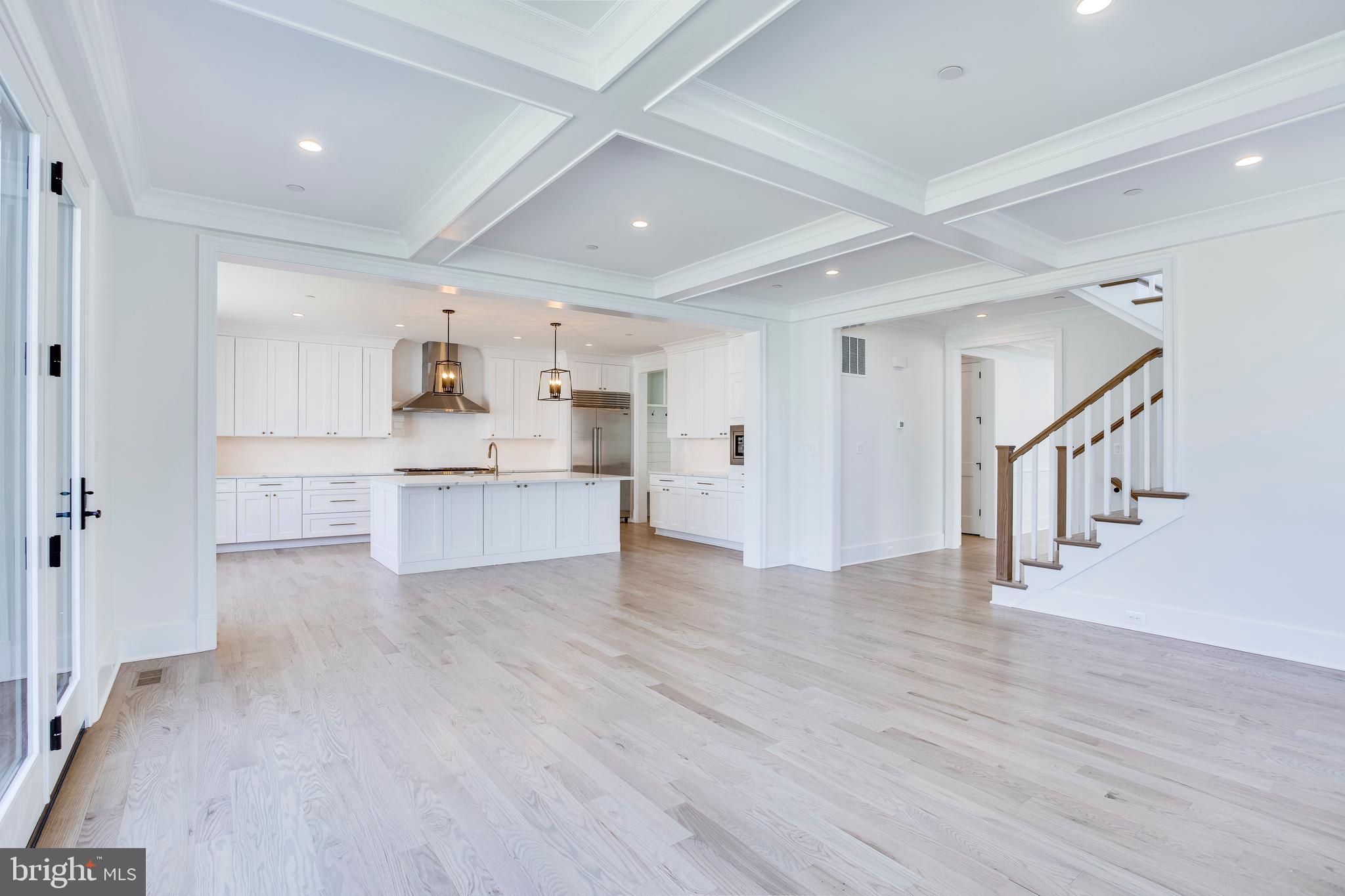 HUNTINGTON TERRACE - Residential