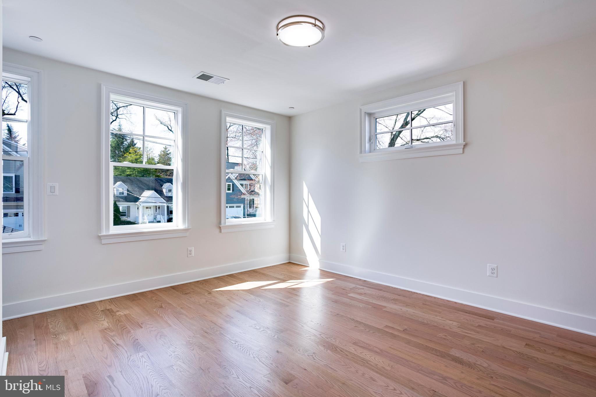 HUNTINGTON TERRACE - Residential