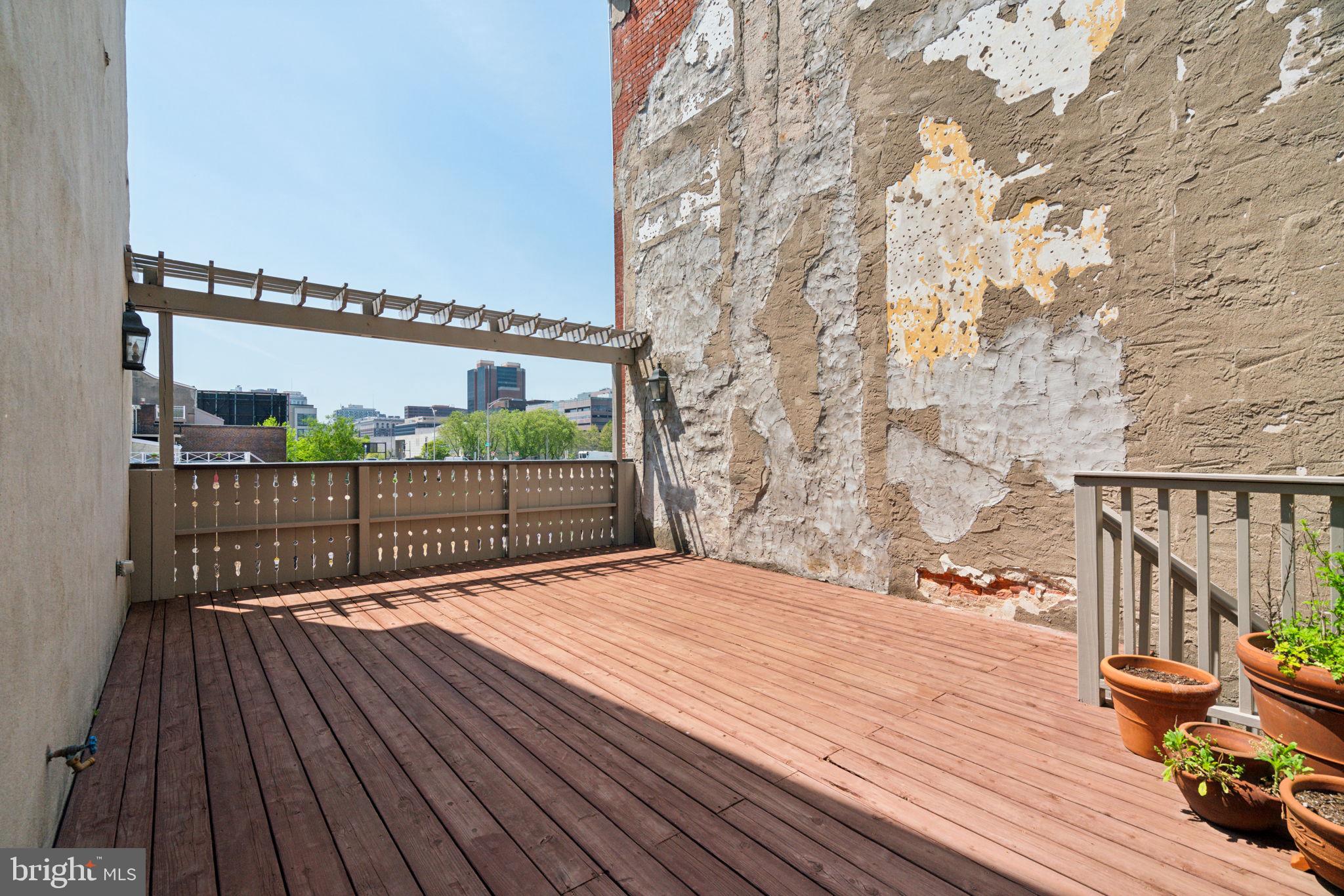 OLD CITY - Residential