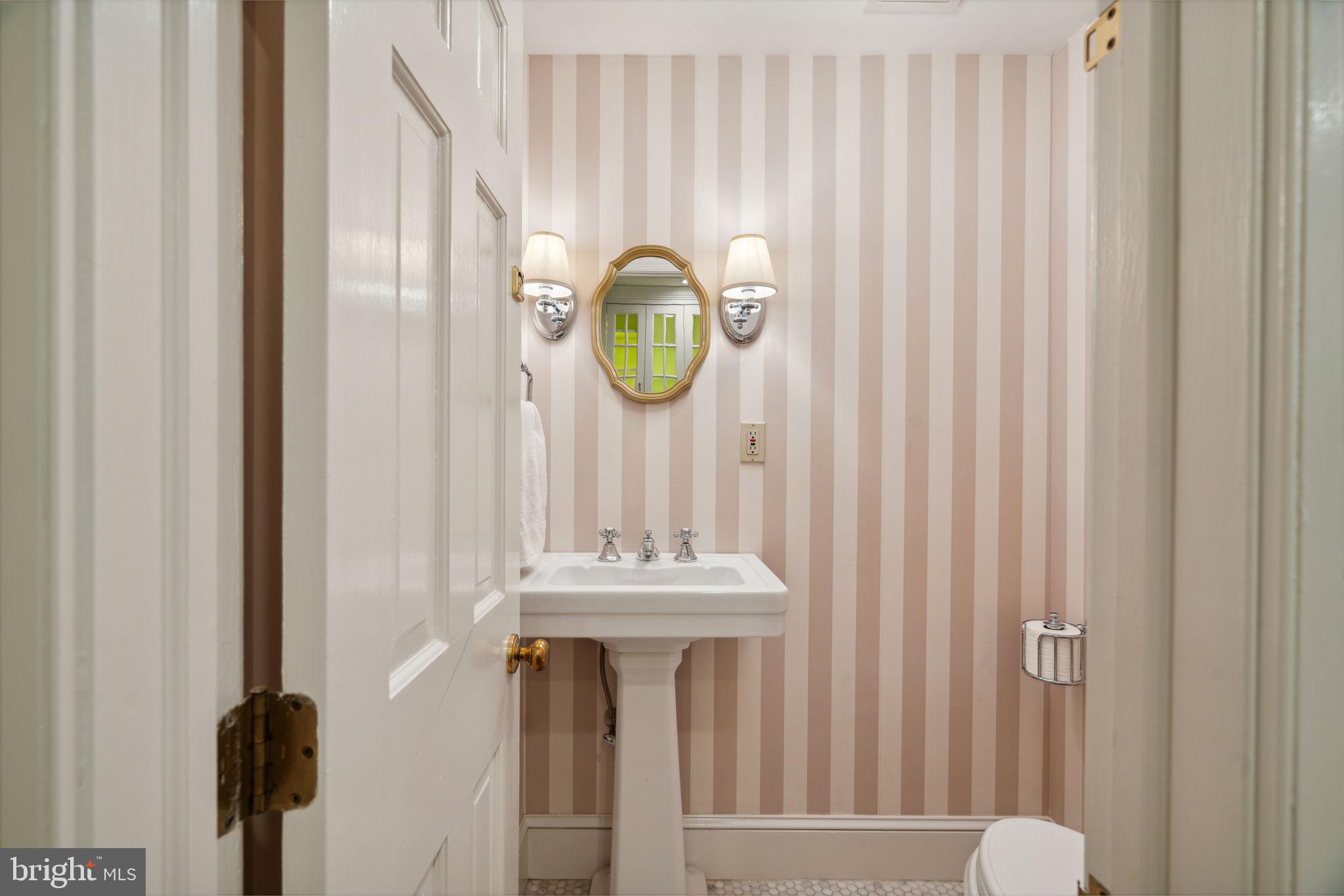 OLD CITY - Residential