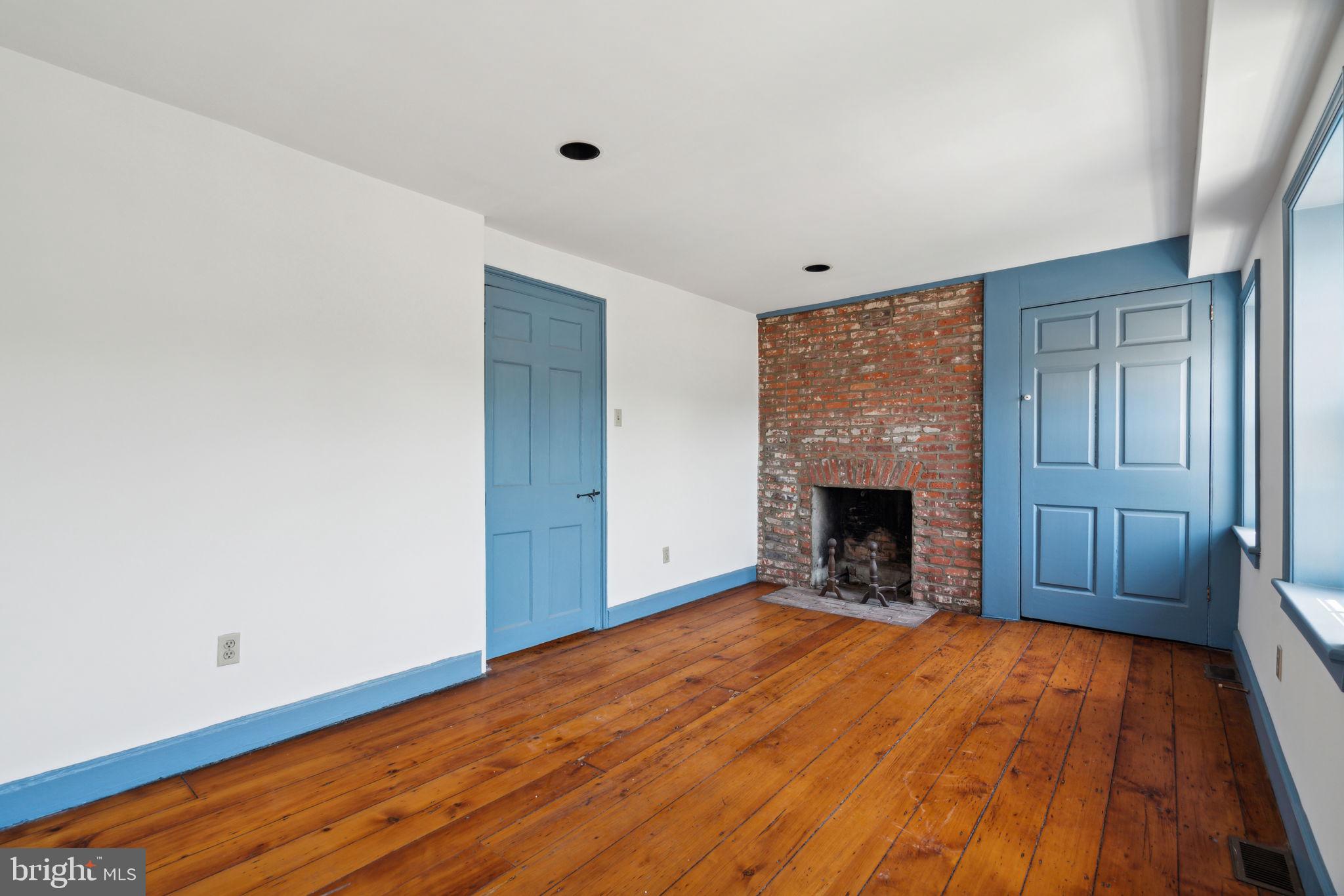 OLD CITY - Residential