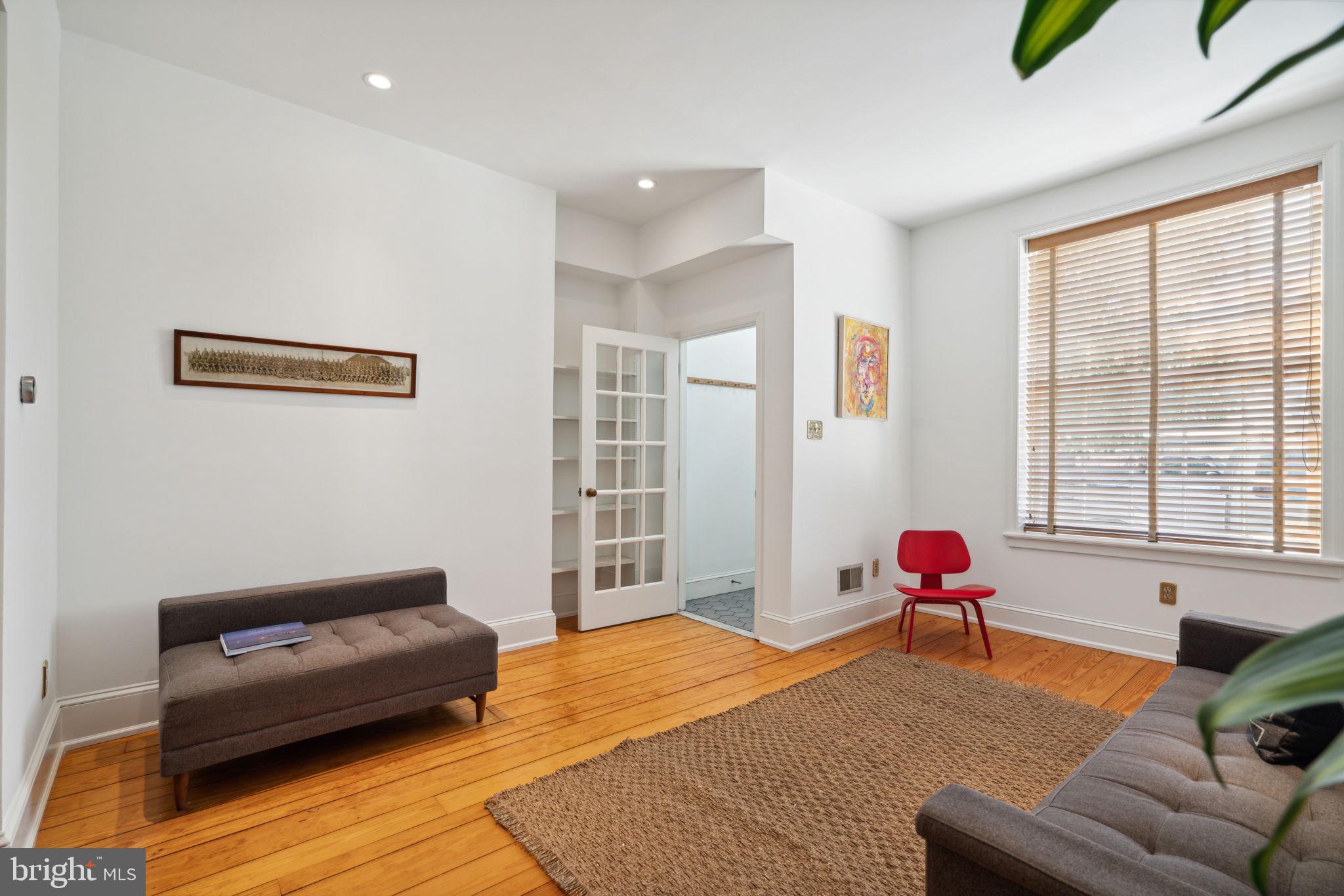 OLD CITY - Residential