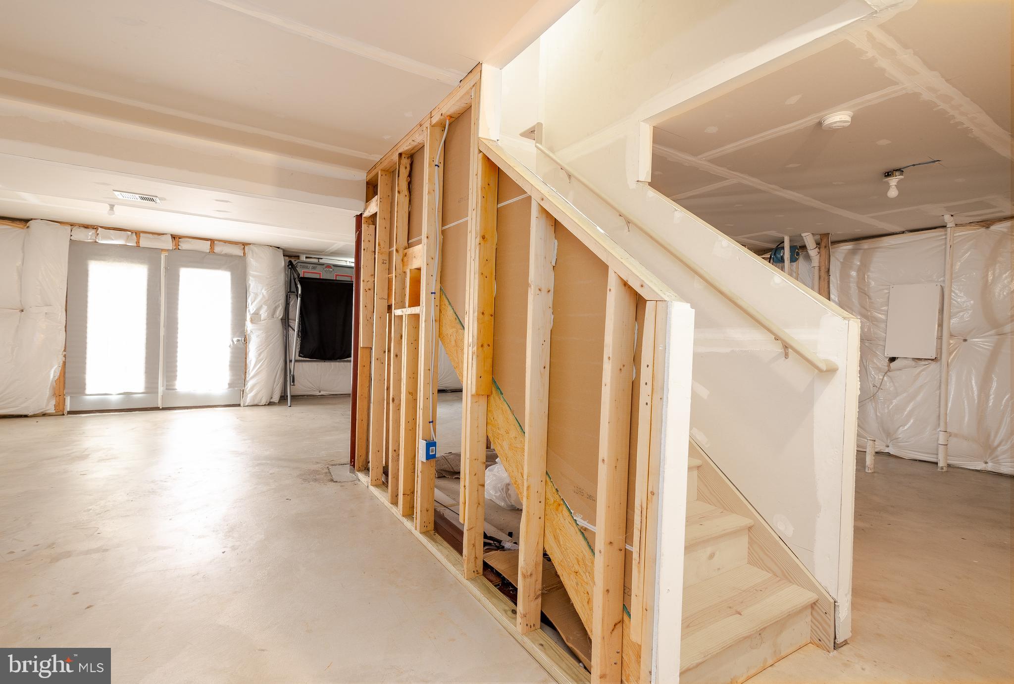 WASHINGTON TRAIL - Residential Lease