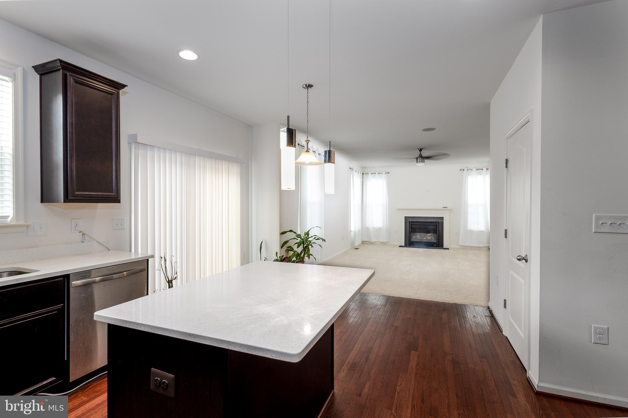 WASHINGTON TRAIL - Residential Lease