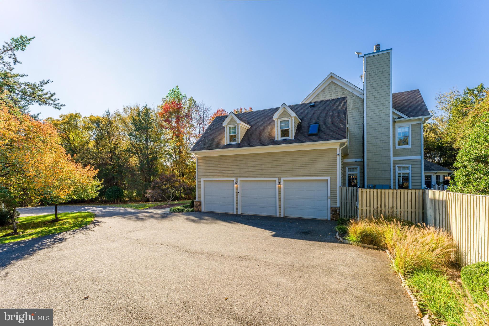 PARRISH FARM - Residential