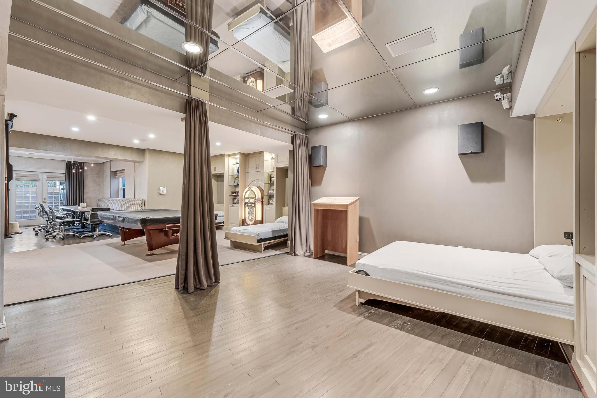 PARRISH FARM - Residential