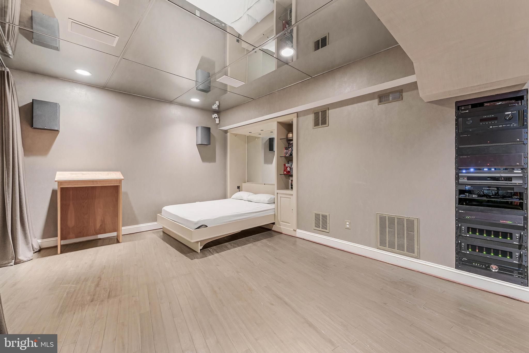 PARRISH FARM - Residential