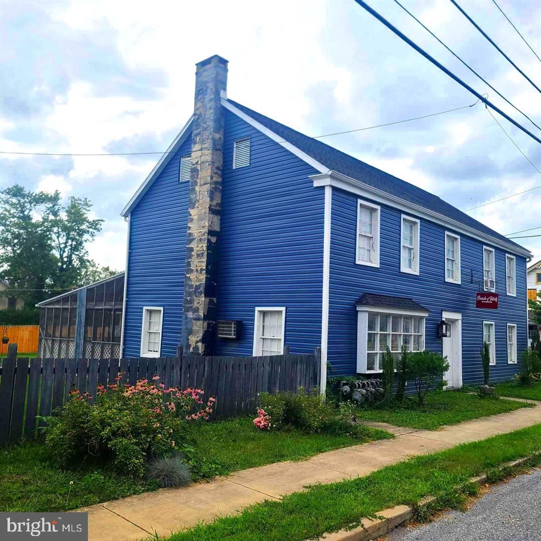 322 MAIN STREET