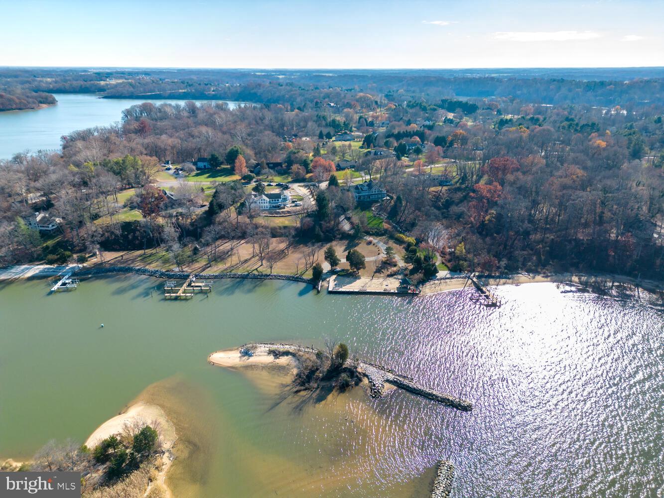 KINNAIRDS POINT - Residential