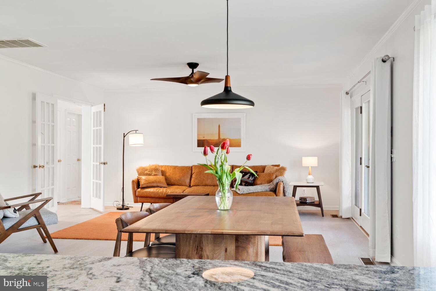 KINNAIRDS POINT - Residential