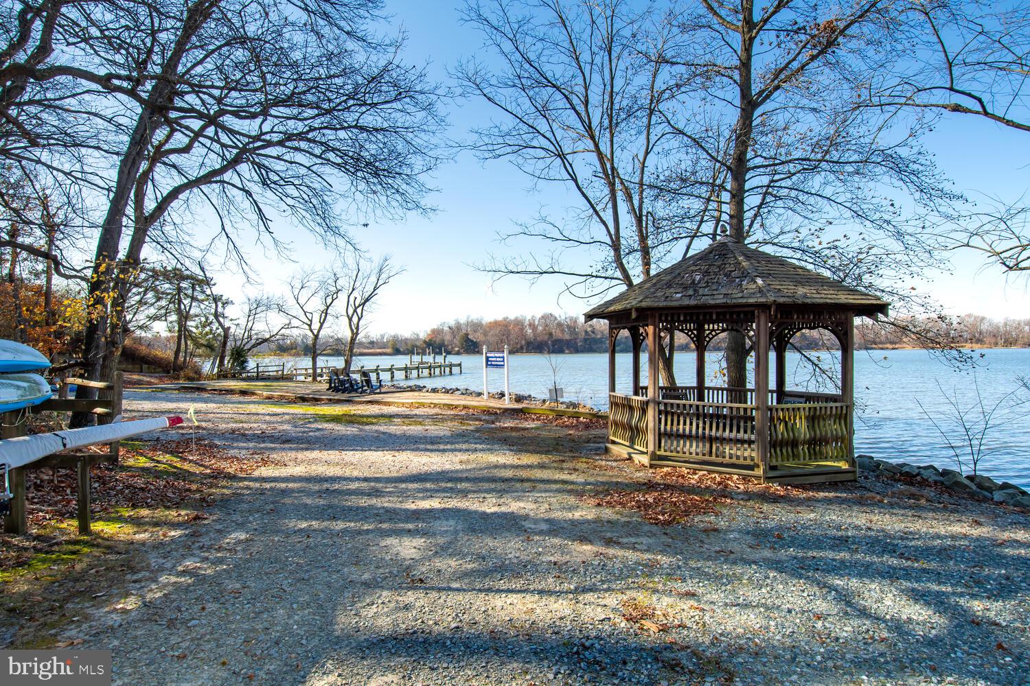 KINNAIRDS POINT - Residential