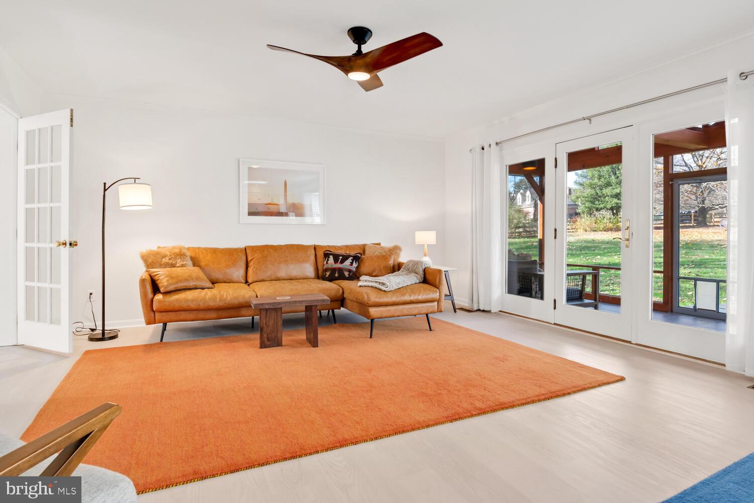 KINNAIRDS POINT - Residential