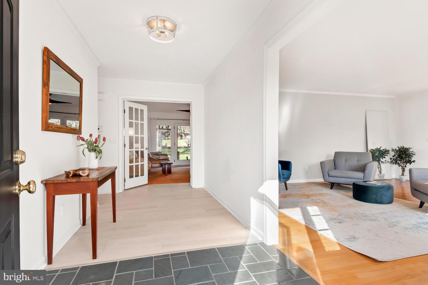 KINNAIRDS POINT - Residential