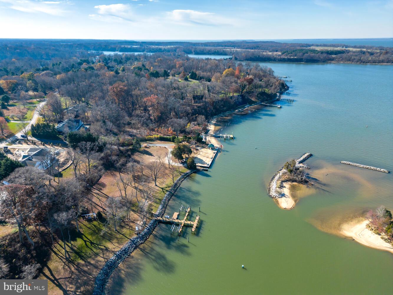 KINNAIRDS POINT - Residential