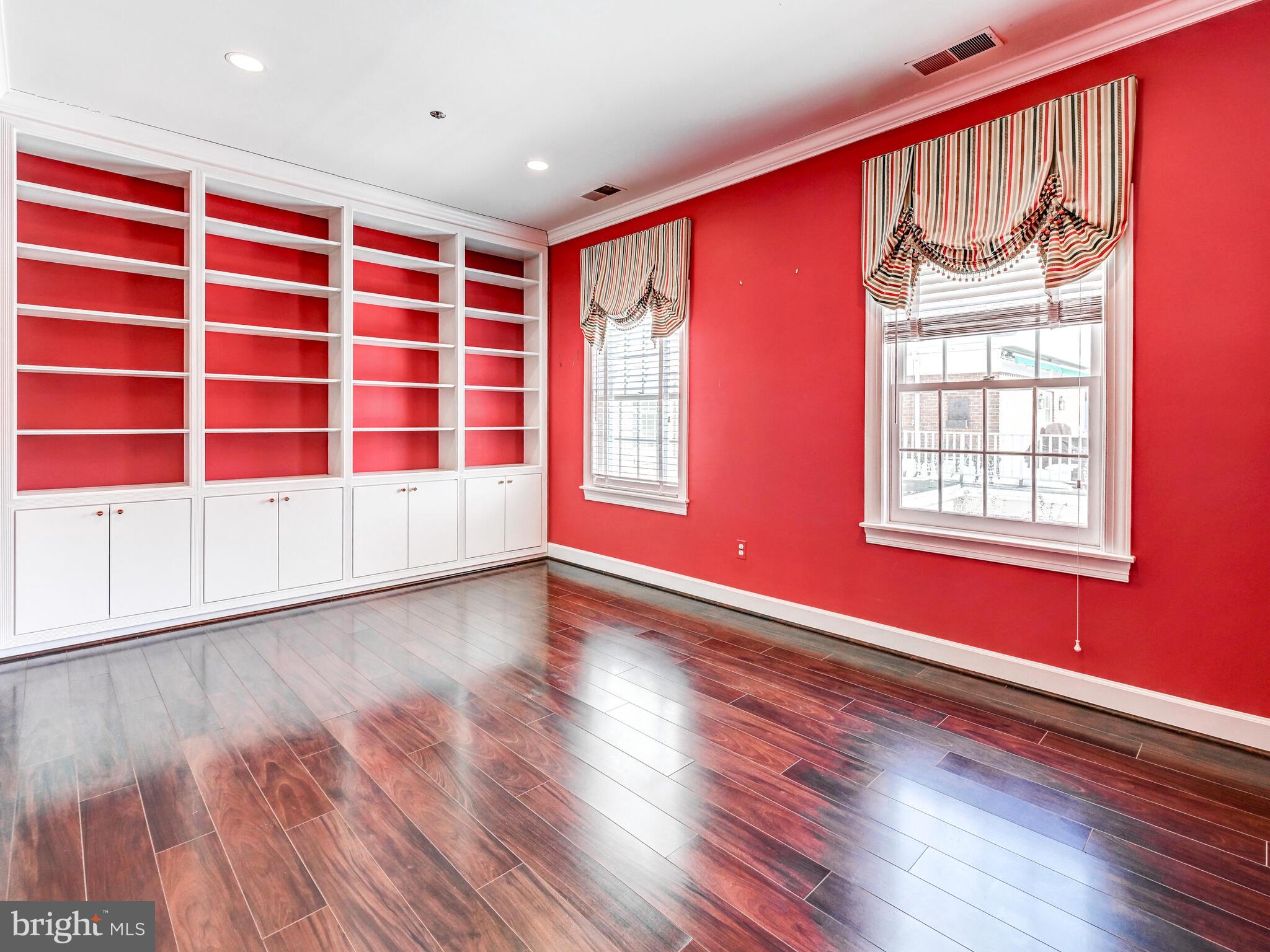 BRIGHTWOOD - Residential