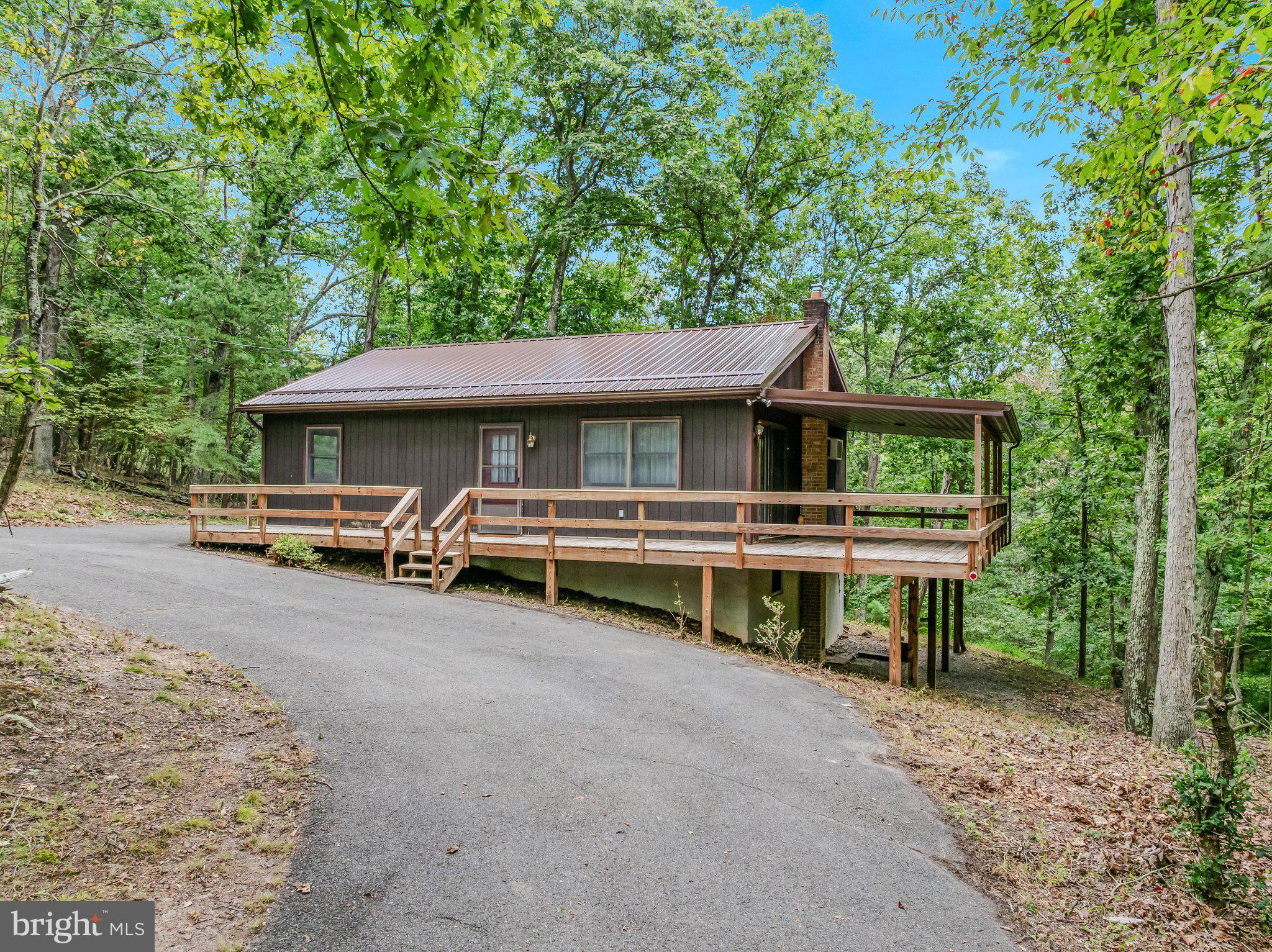 411 LITTLE CREEK TRL