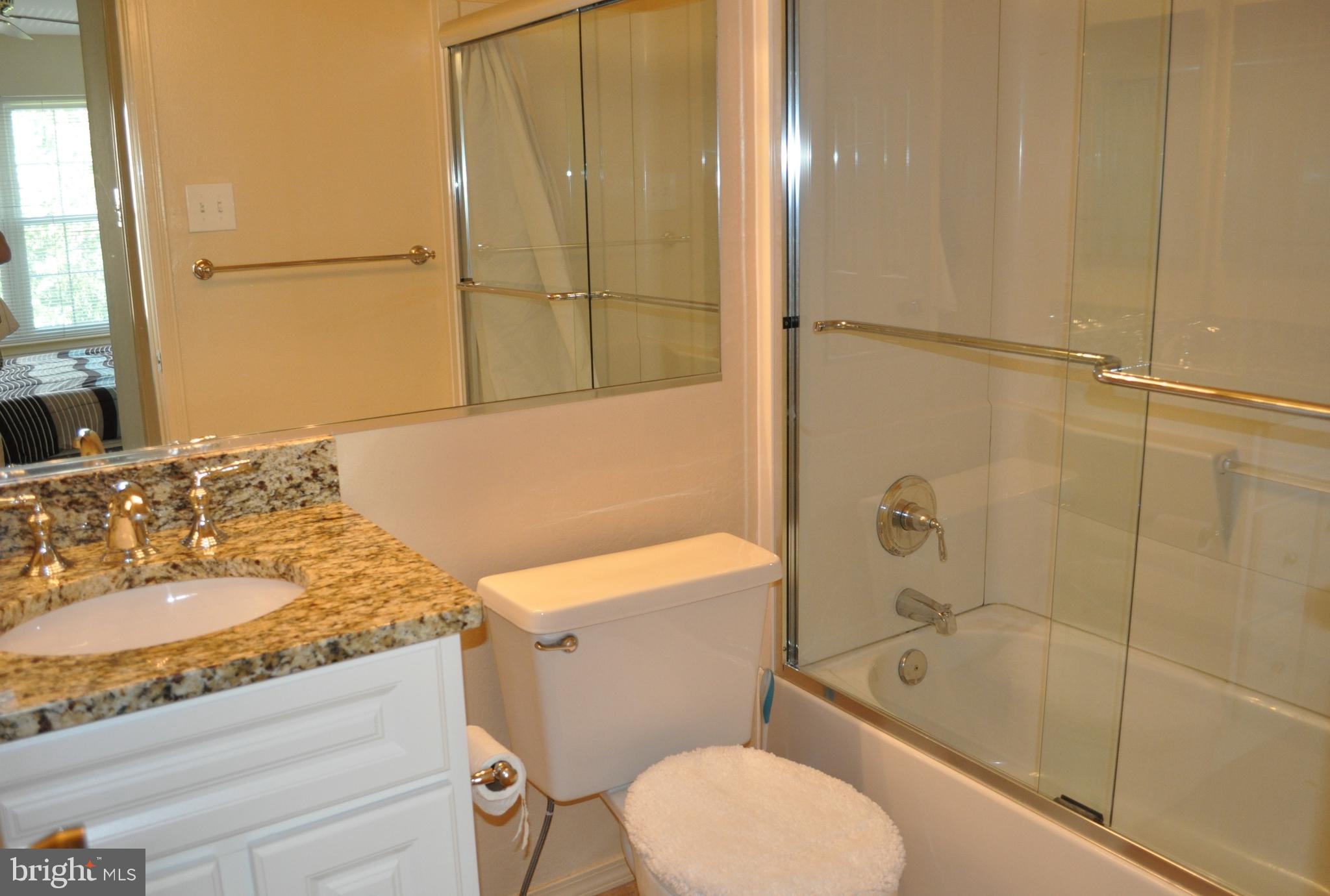 POINTE AT PARK CENTER - Residential Lease