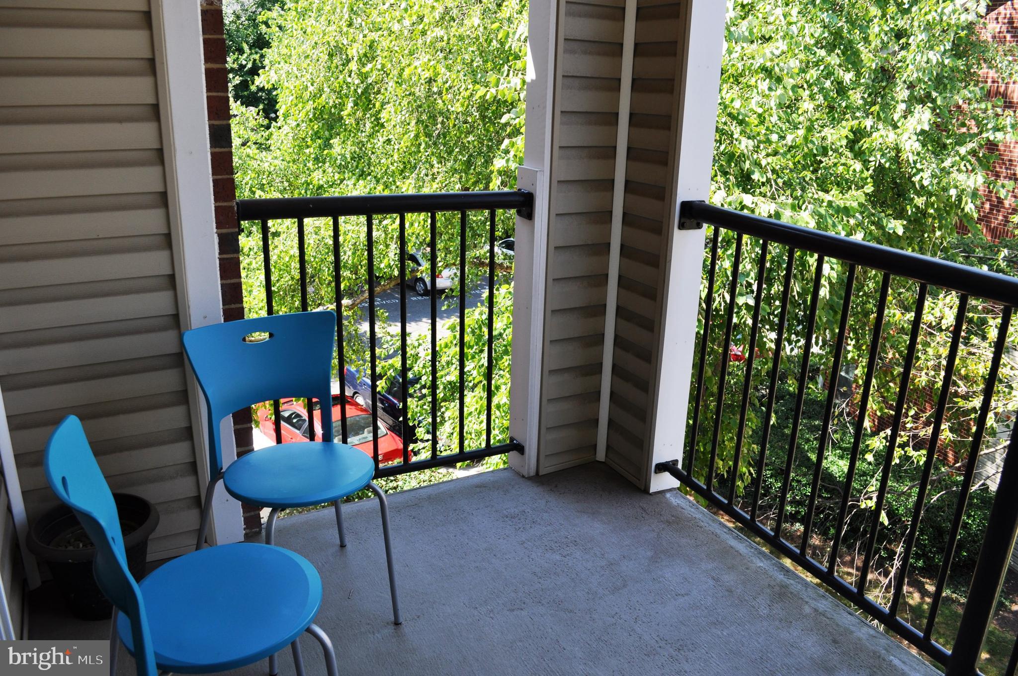 POINTE AT PARK CENTER - Residential Lease