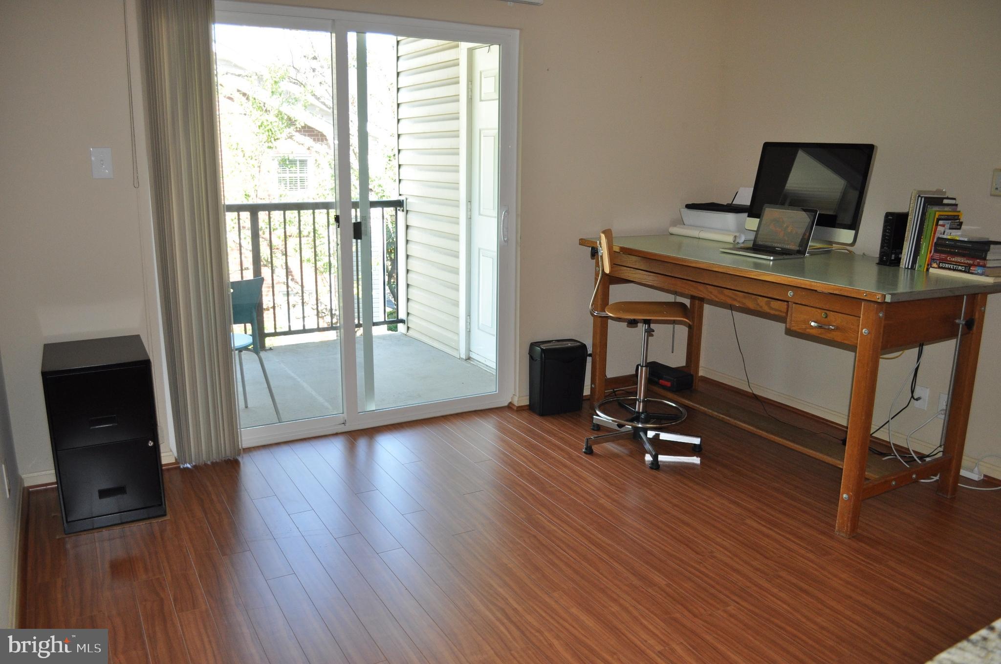 POINTE AT PARK CENTER - Residential Lease