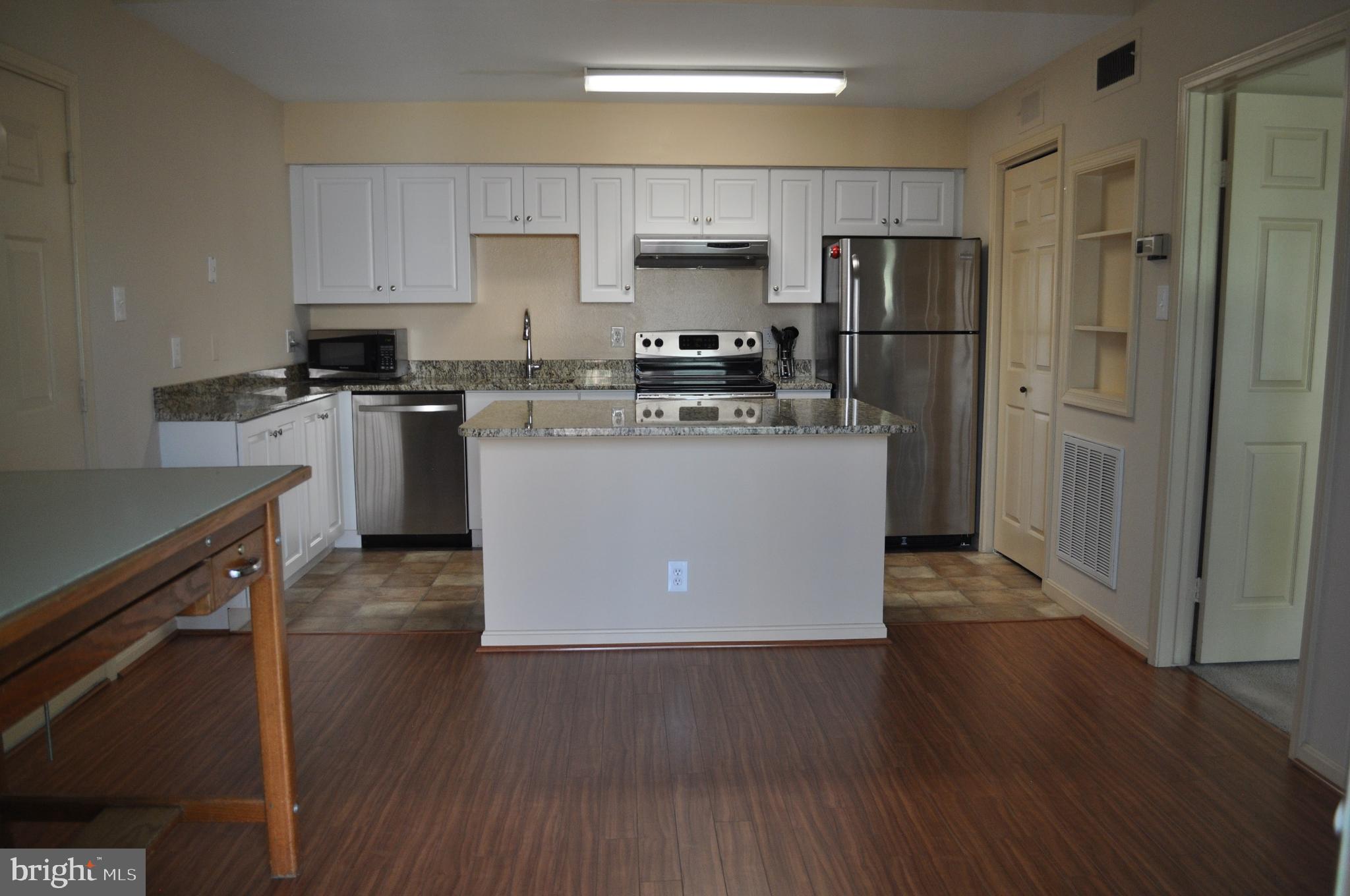 POINTE AT PARK CENTER - Residential Lease