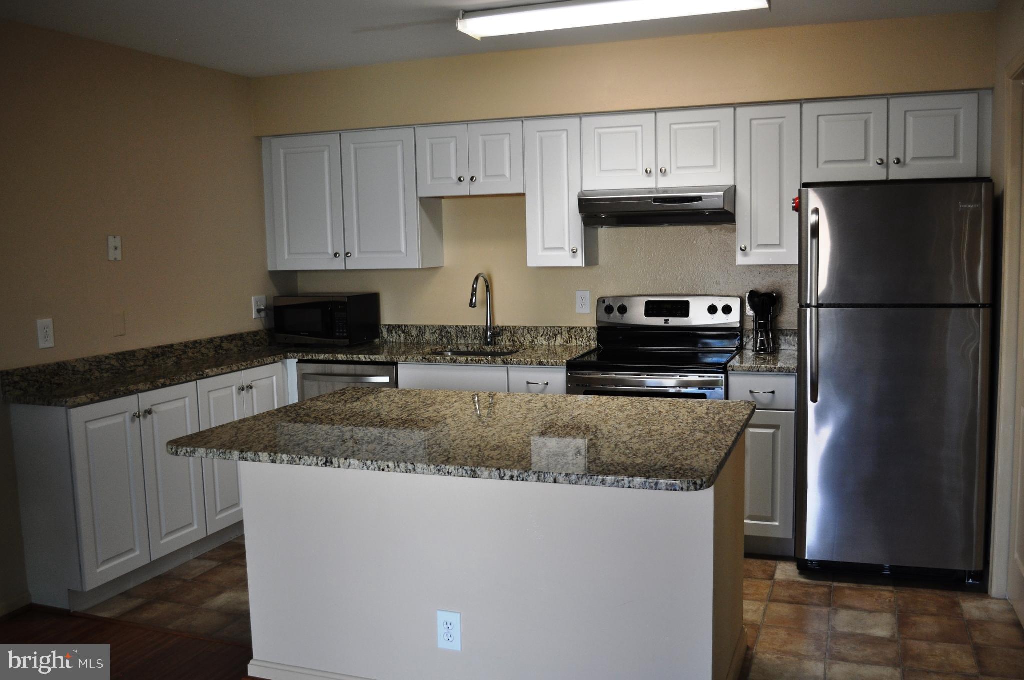 POINTE AT PARK CENTER - Residential Lease