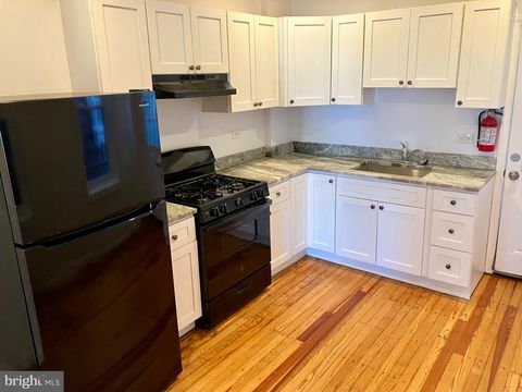 227 S BROADWAY GLOUCESTER CITY NJ 08030