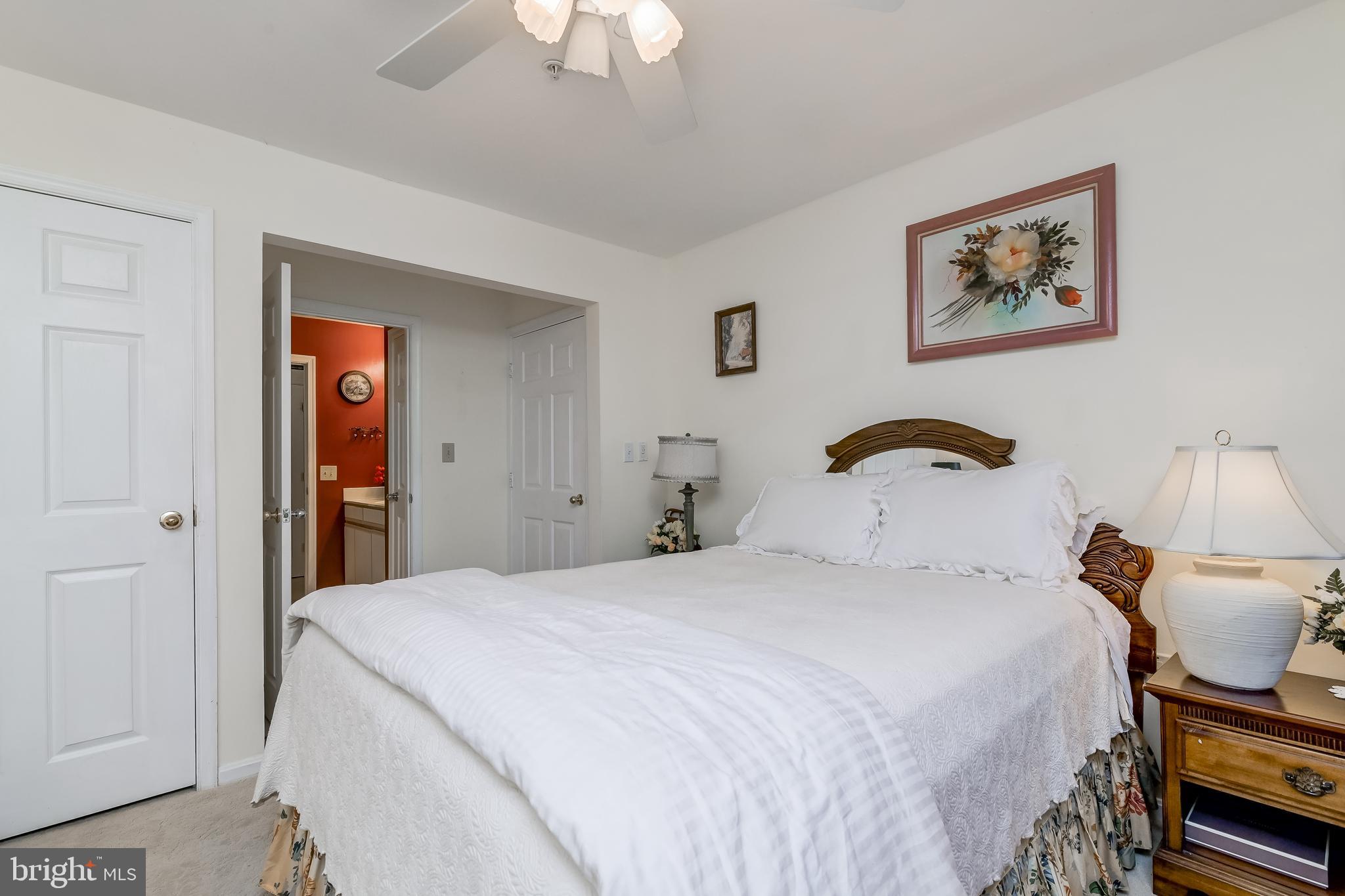 SILVERBROOK WOOD - Residential