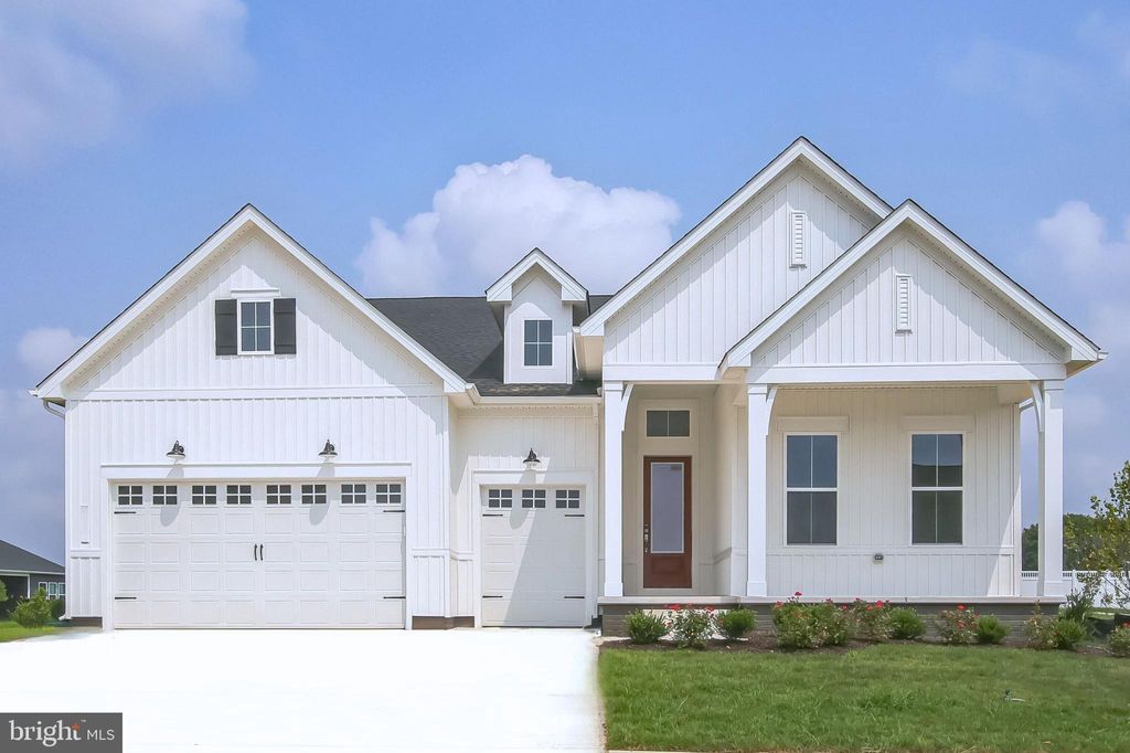 Photo of 1703 Jaymes Circle, MIDDLETOWN, DE 19709 (MLS # DENC2101450)