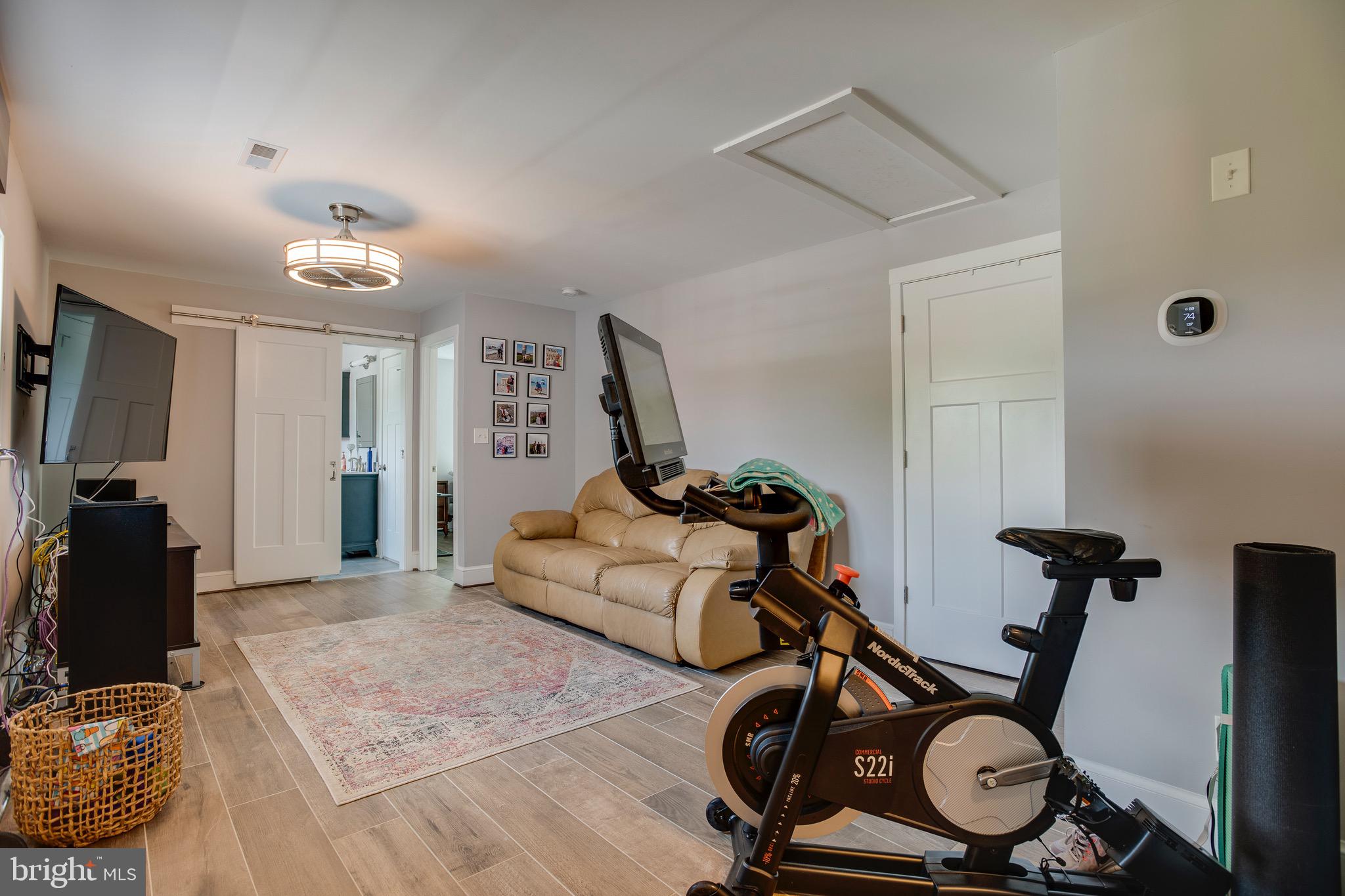 RAPPAHANNOCK RIDGE - Residential