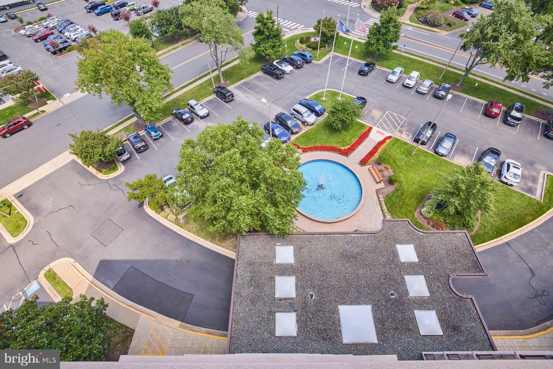 MCLEAN HOUSE - Residential