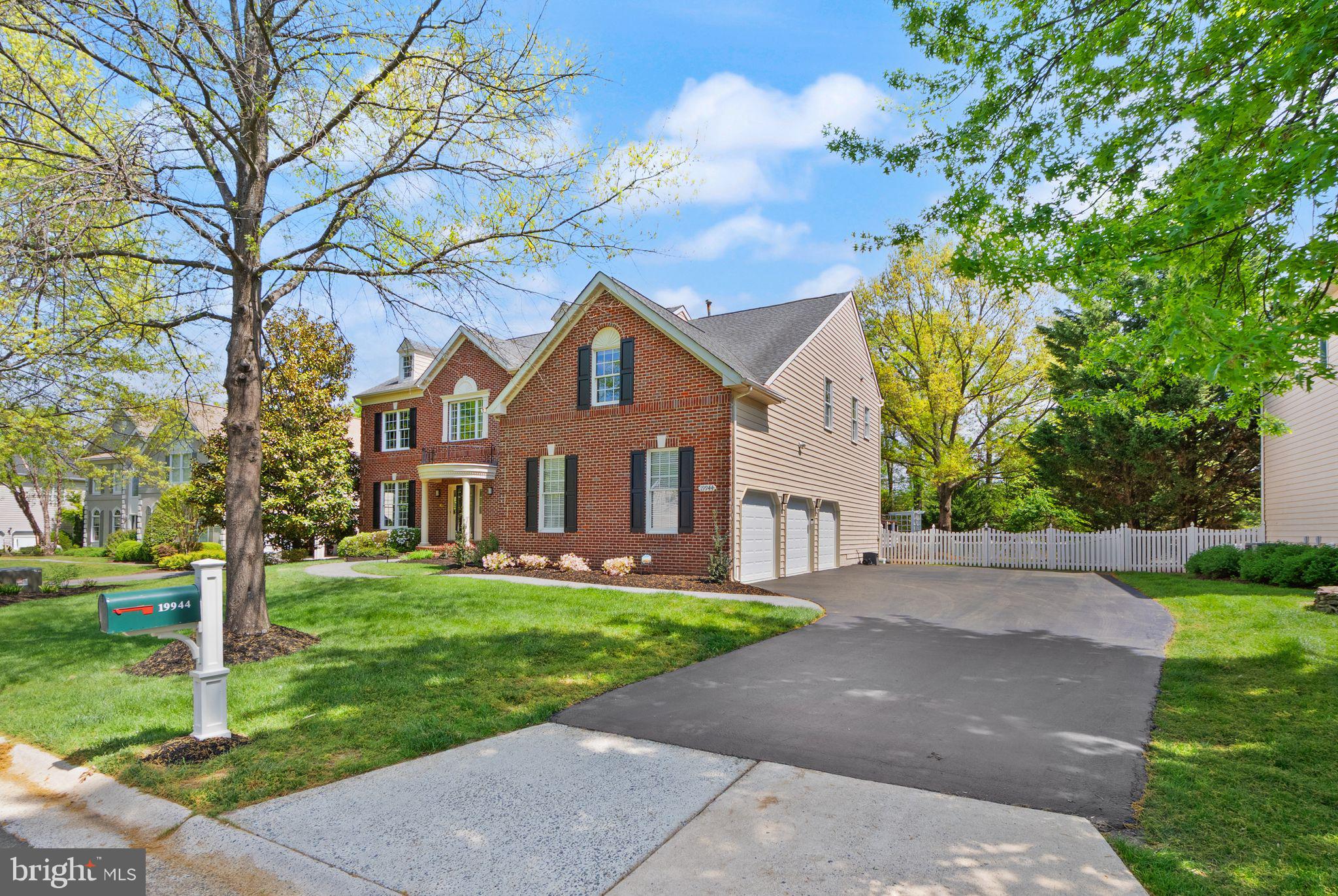 BELMONT COUNTRY CLUB - Residential