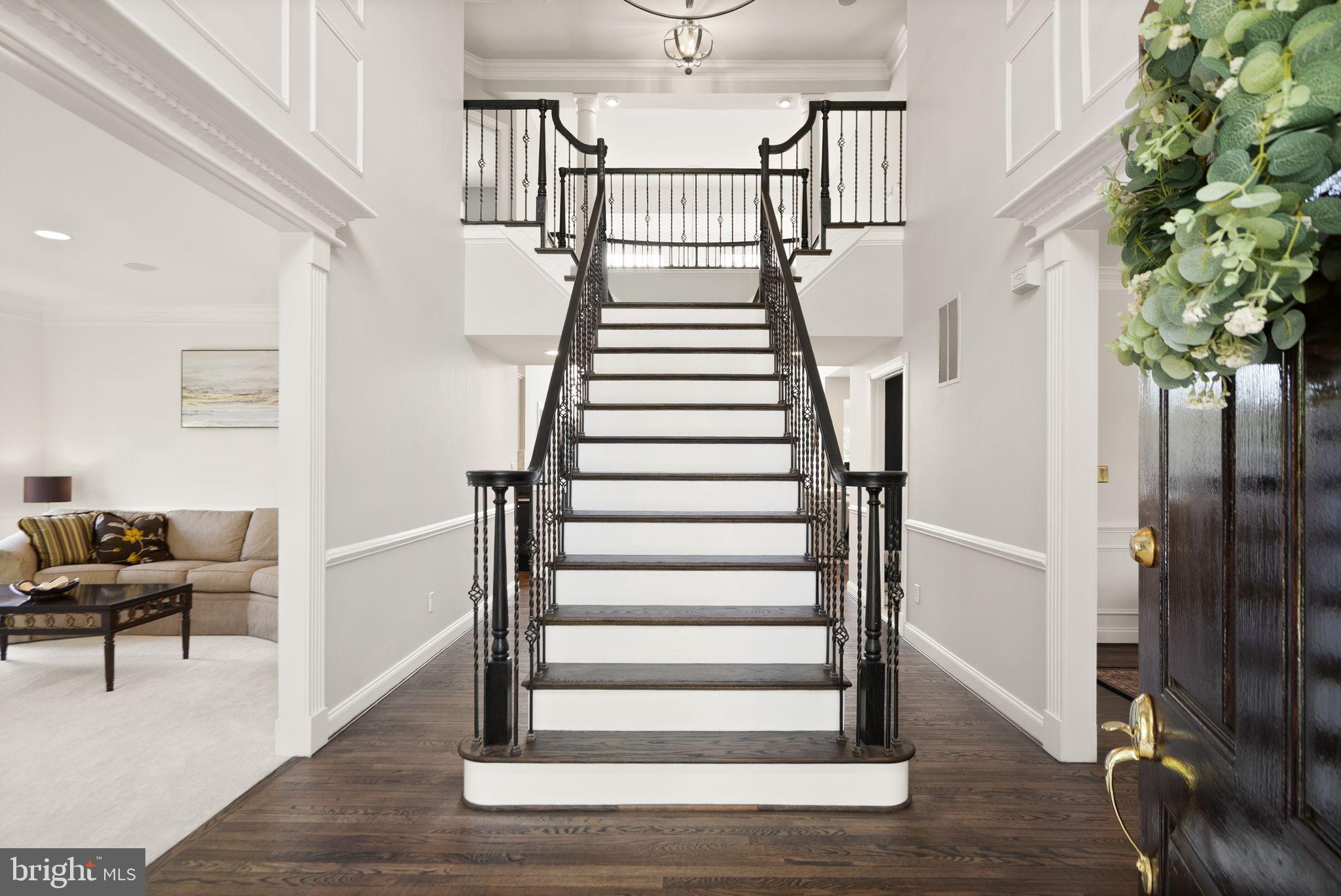 BELMONT COUNTRY CLUB - Residential