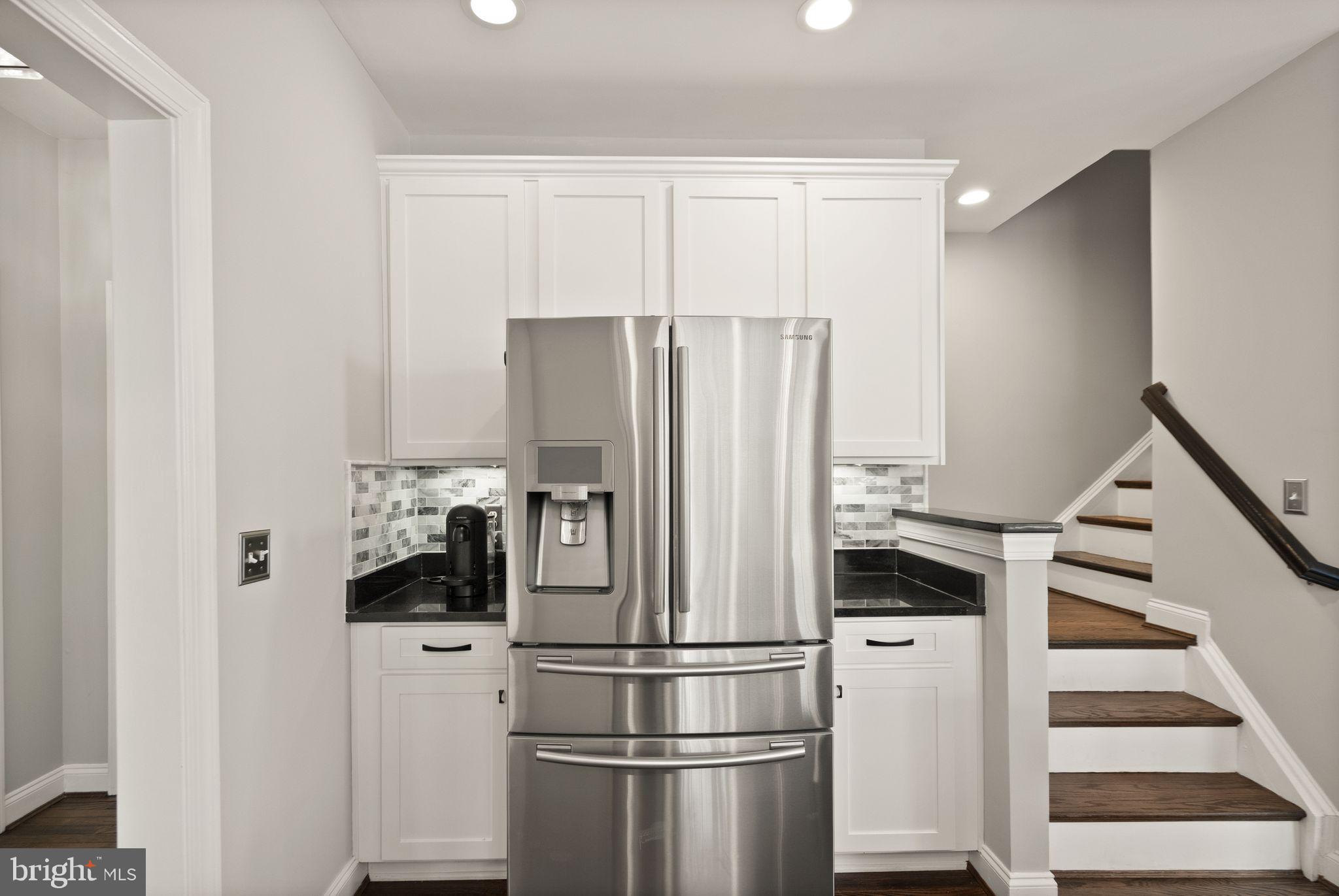 BELMONT COUNTRY CLUB - Residential