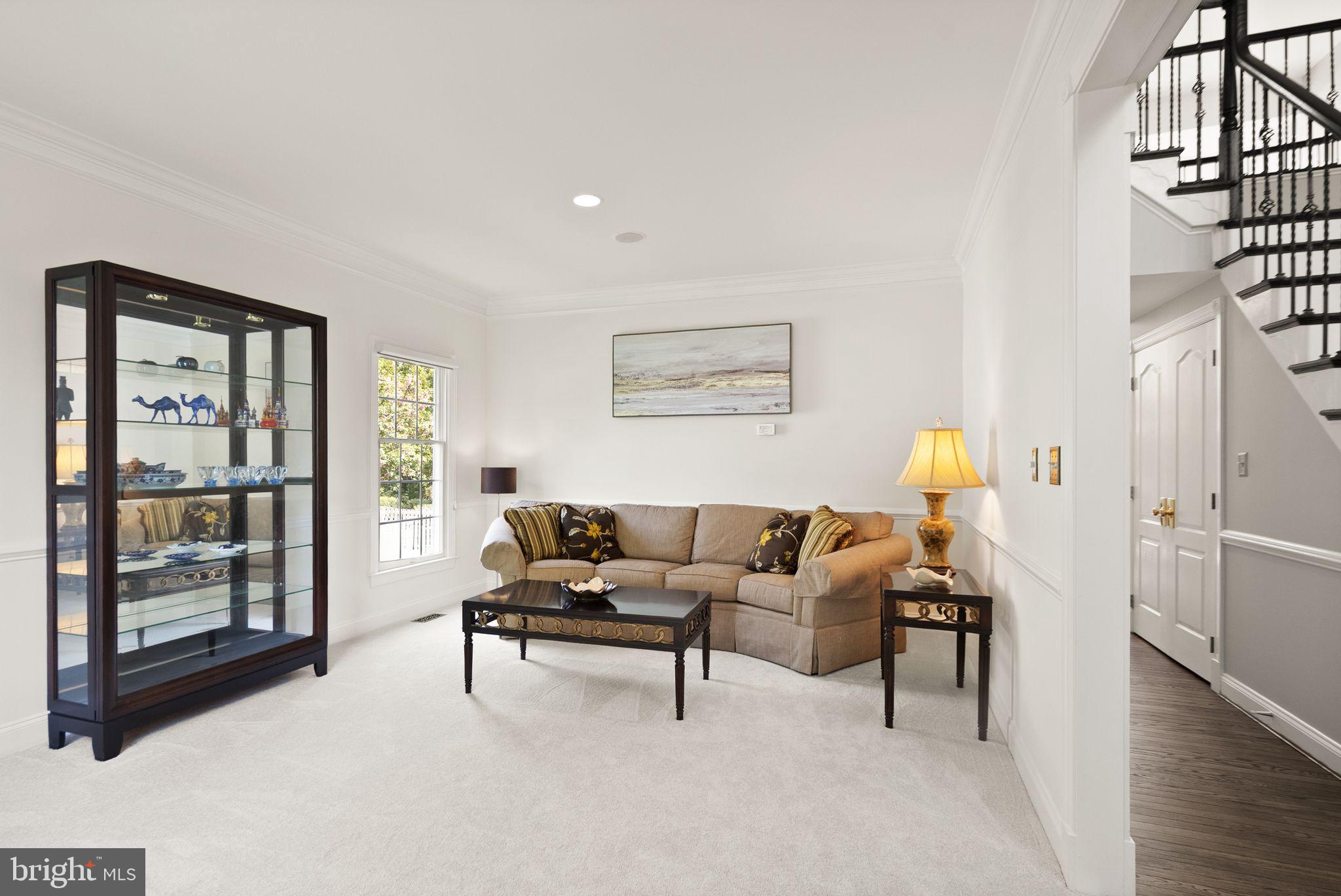 BELMONT COUNTRY CLUB - Residential