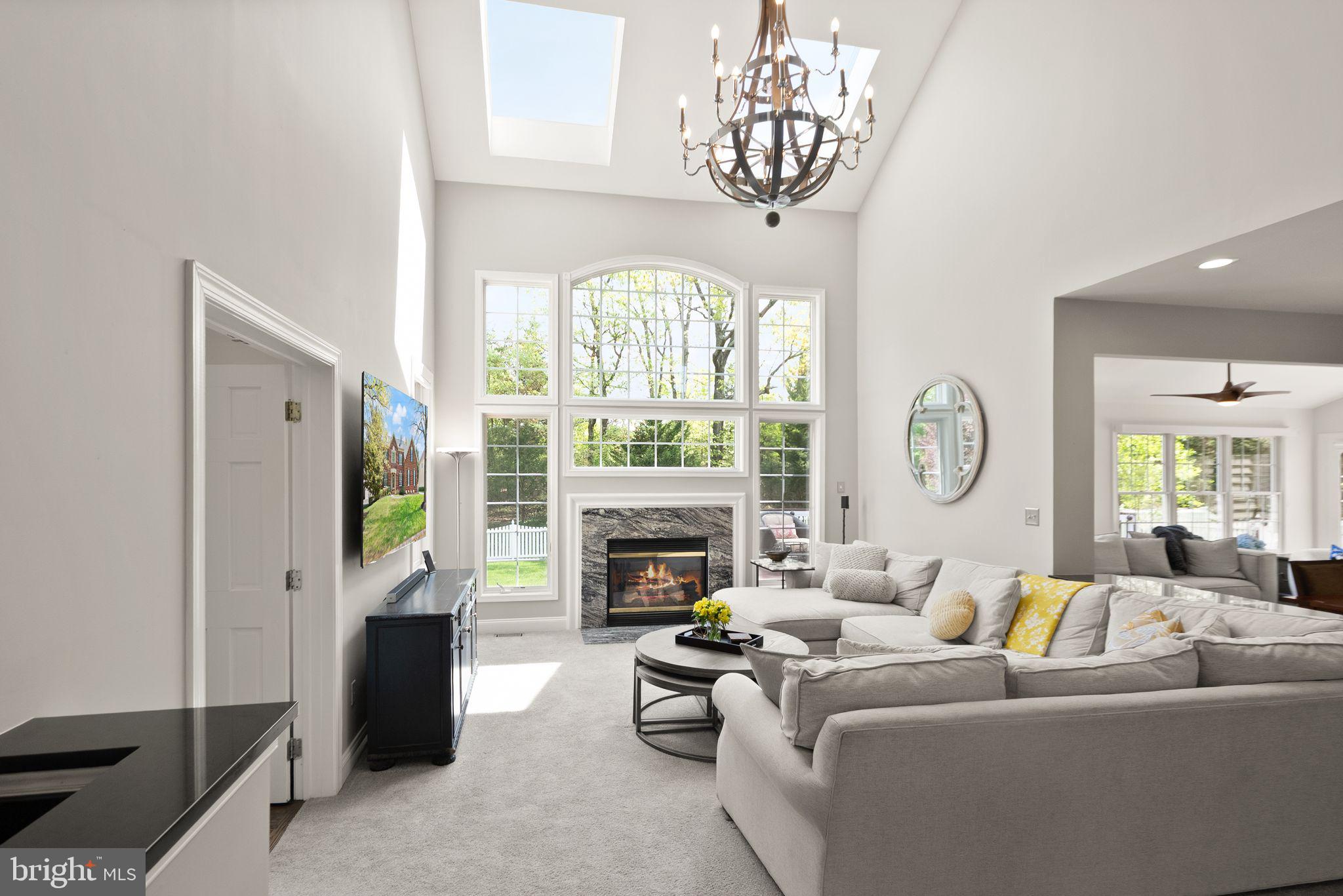 BELMONT COUNTRY CLUB - Residential