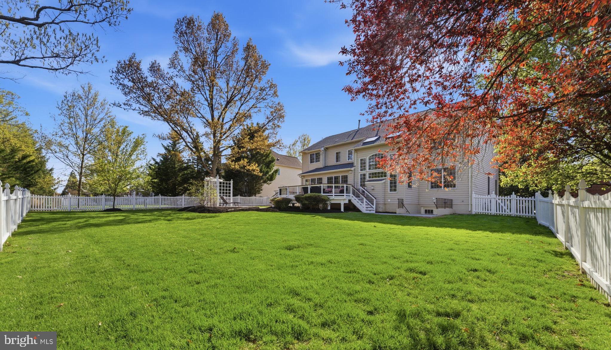 BELMONT COUNTRY CLUB - Residential