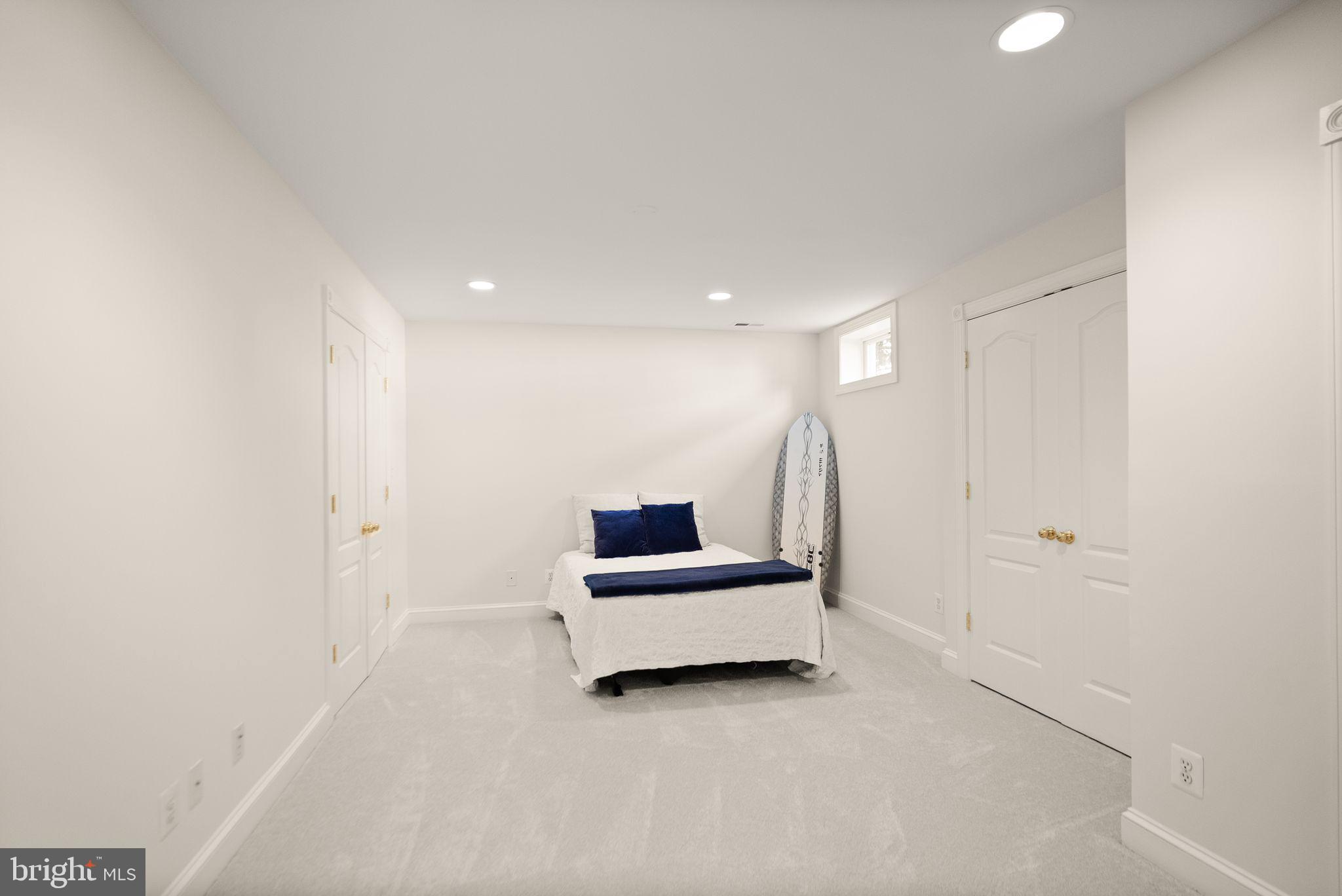 BELMONT COUNTRY CLUB - Residential