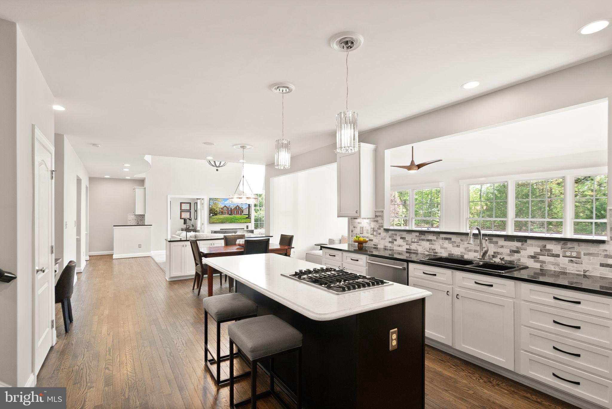 BELMONT COUNTRY CLUB - Residential